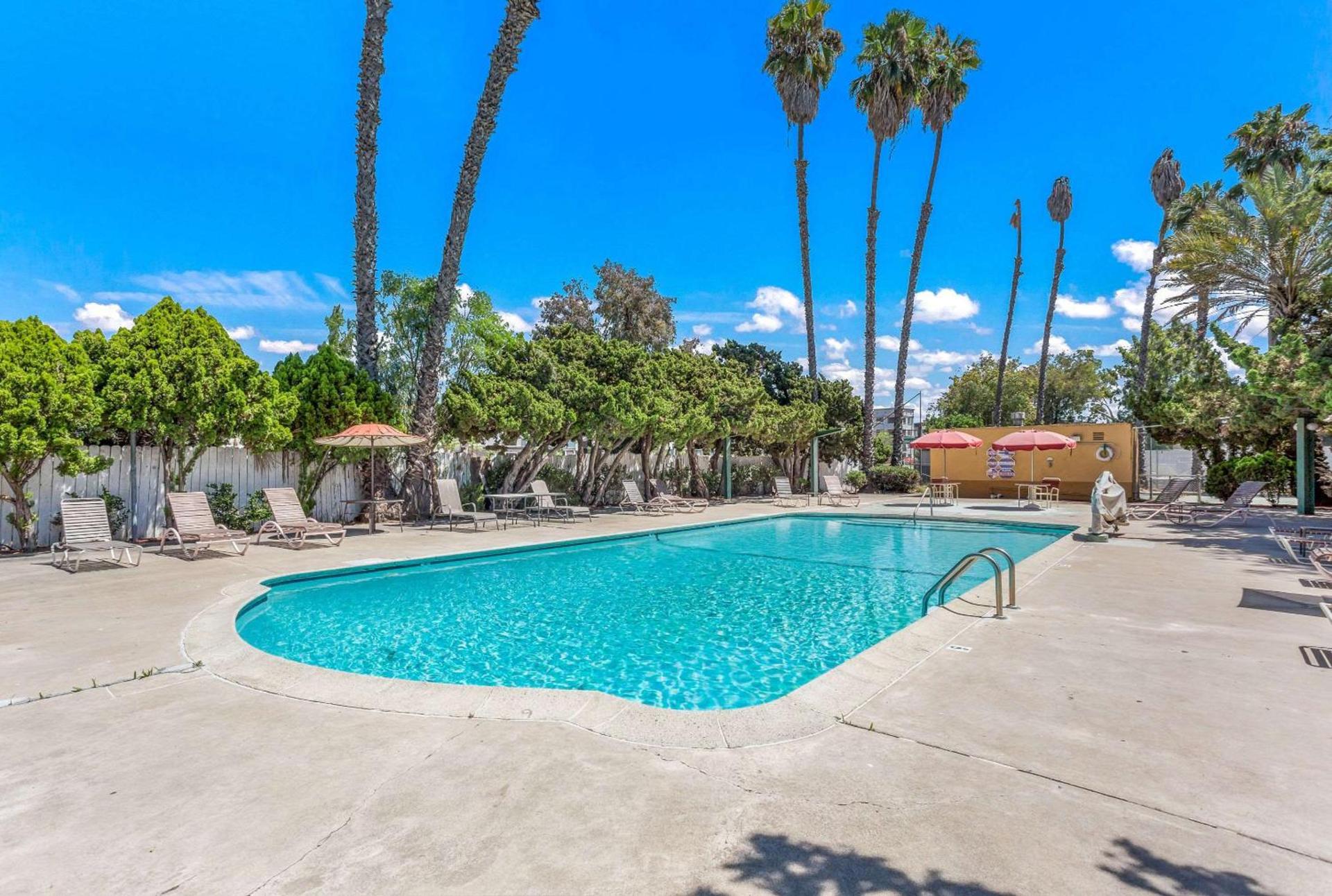 Quality Inn Escondido San Diego North County photo 37