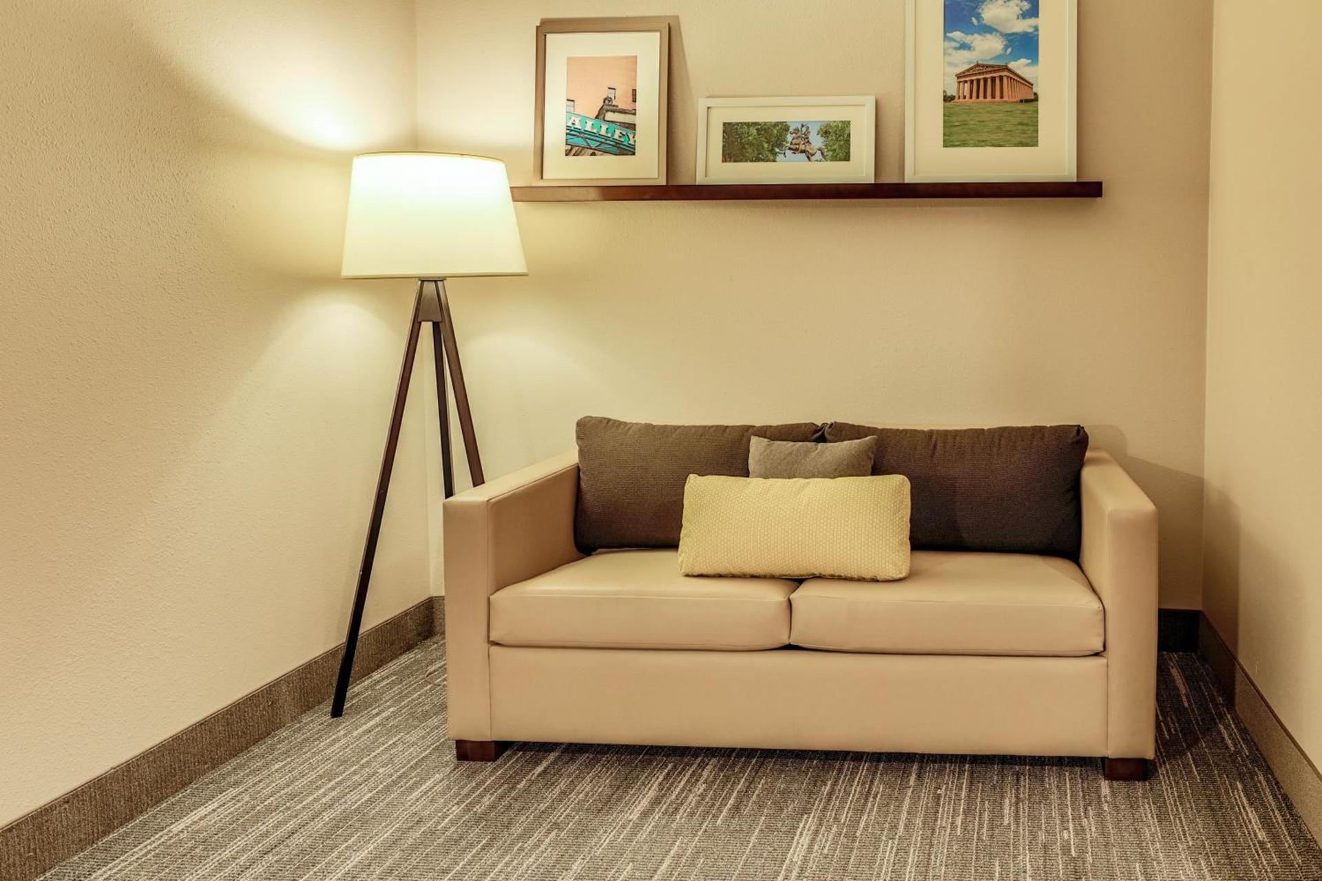 Country Inn & Suites by Radisson Nashville Airport TN photo 58