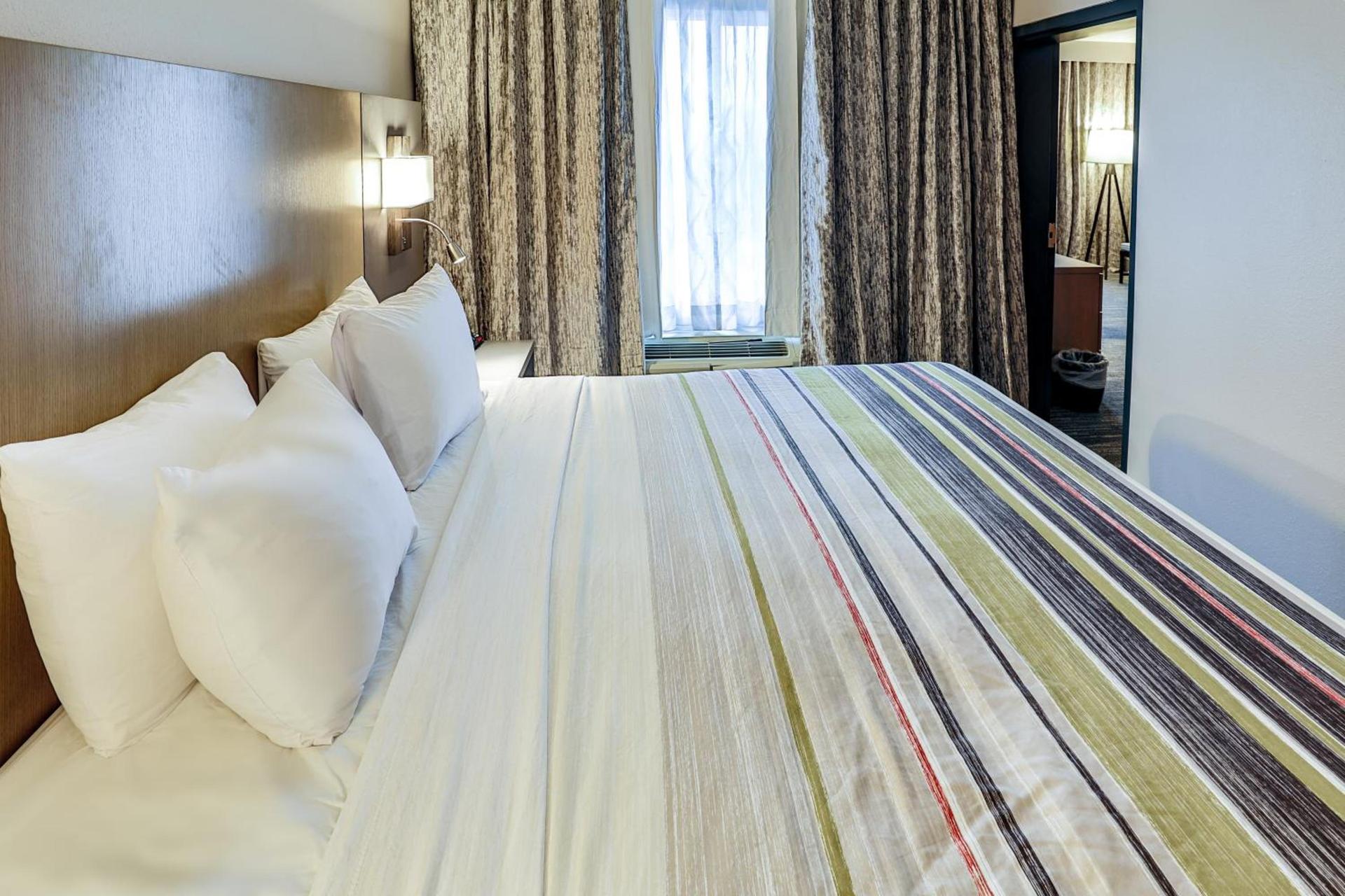 Country Inn & Suites by Radisson Nashville Airport TN photo 31