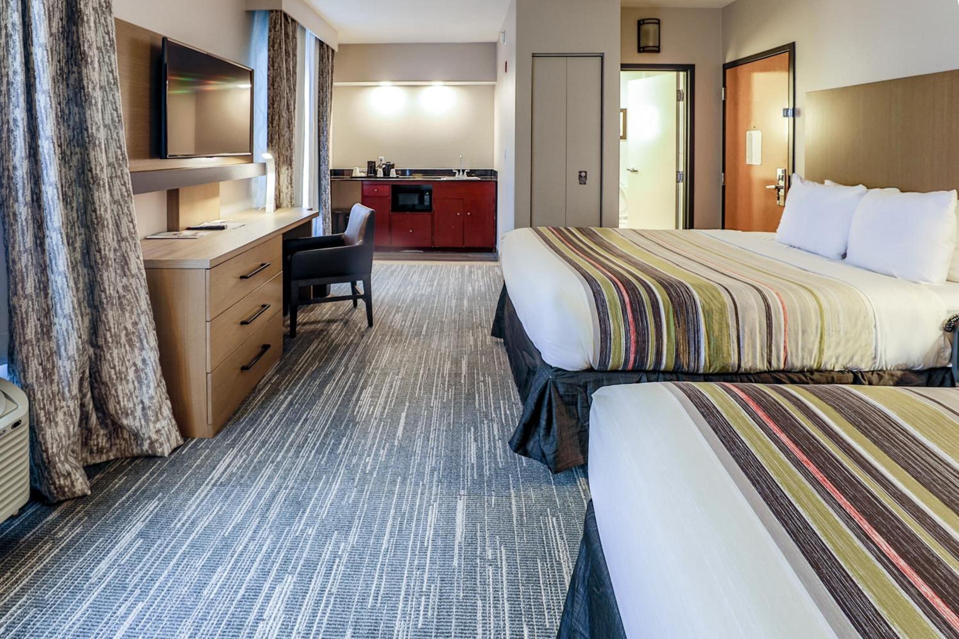 Country Inn & Suites by Radisson Nashville Airport TN photo 41