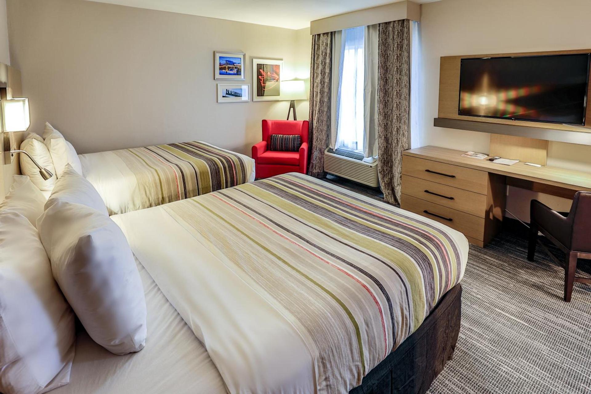 Country Inn & Suites by Radisson Nashville Airport TN photo 37