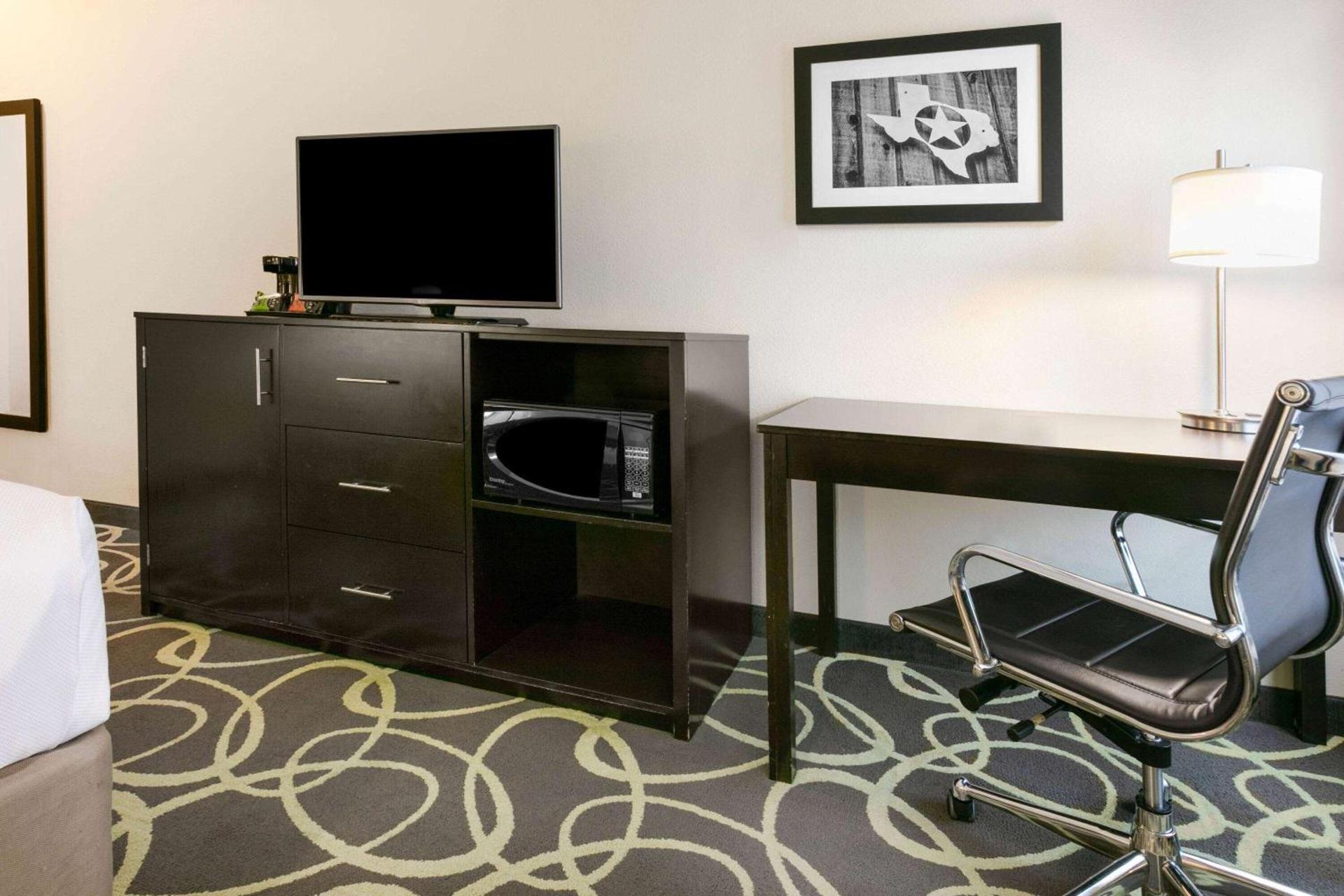 La Quinta by Wyndham Tyler - University Area photo 18