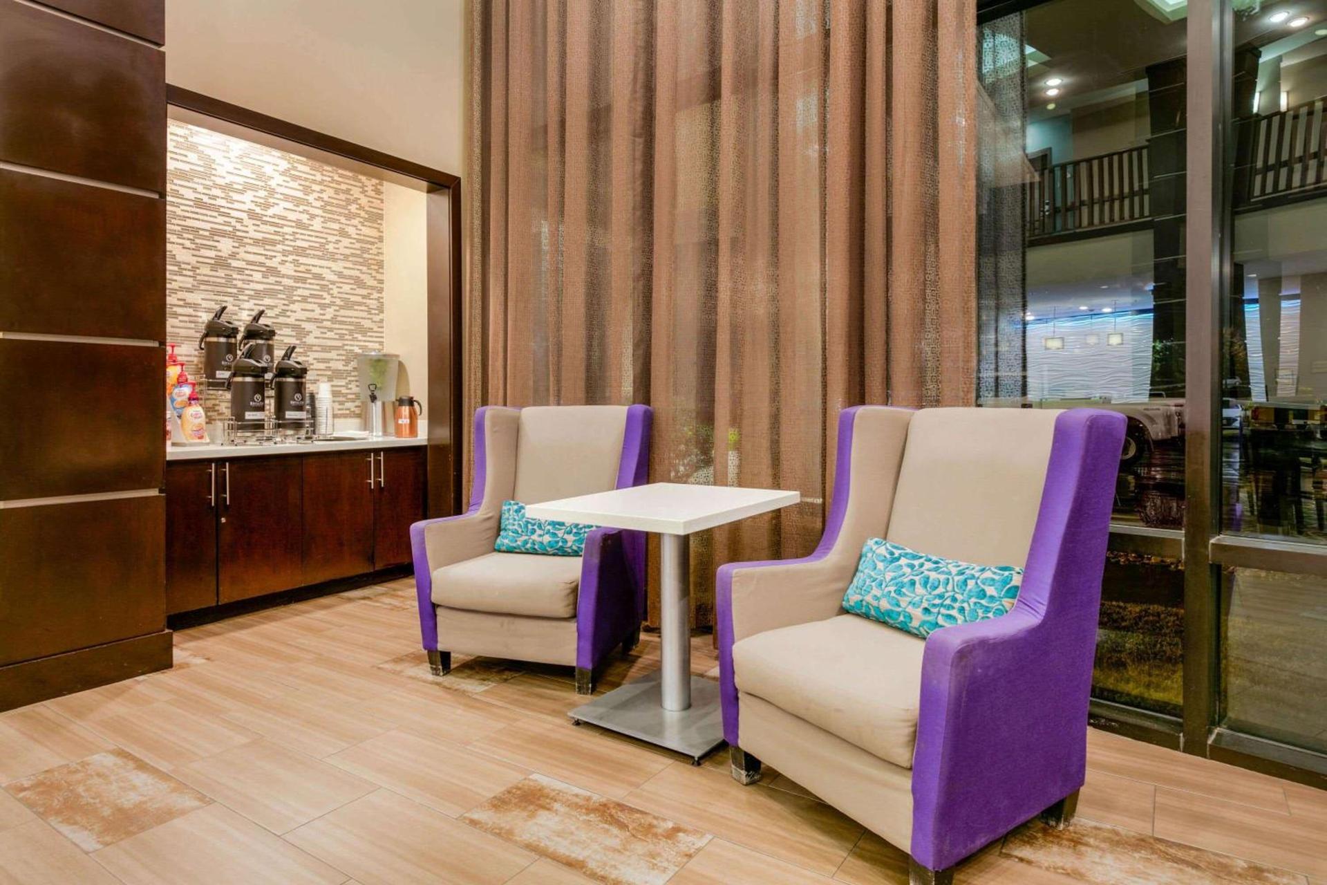 La Quinta by Wyndham Tyler - University Area photo 25