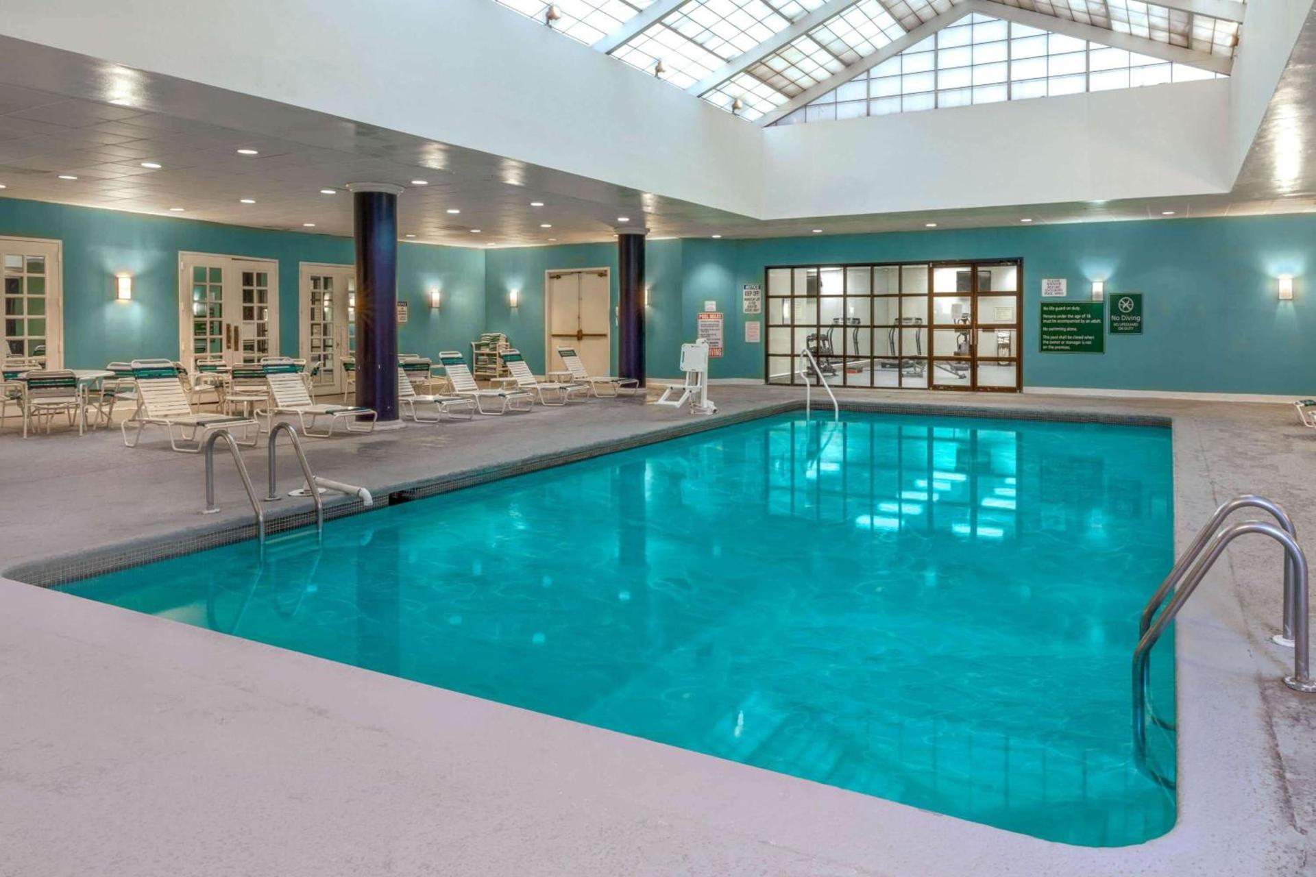 La Quinta by Wyndham Secaucus Meadowlands photo 44