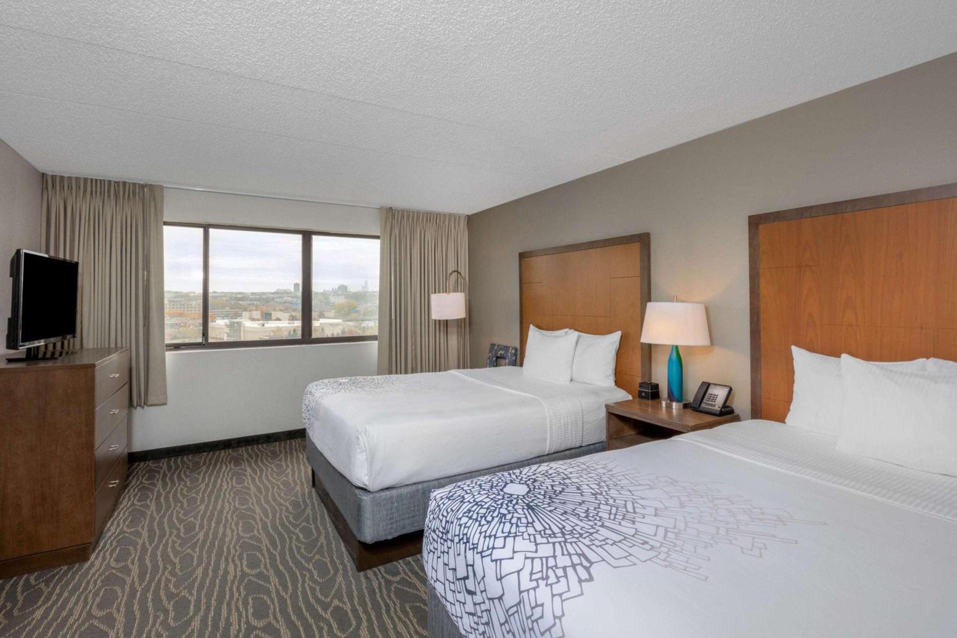 La Quinta by Wyndham Secaucus Meadowlands photo 41