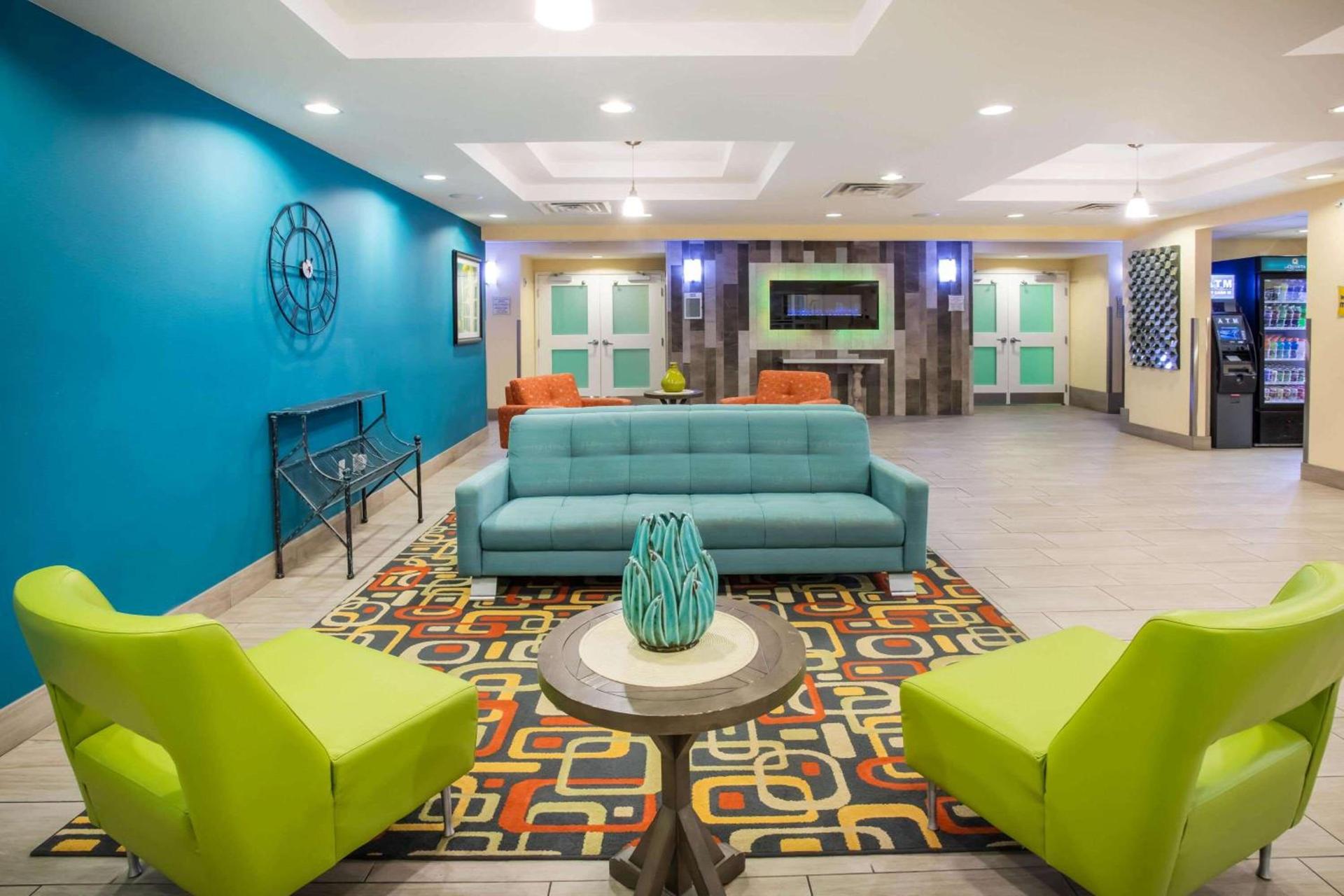 La Quinta by Wyndham Rochester Mayo Clinic Area South photo 8