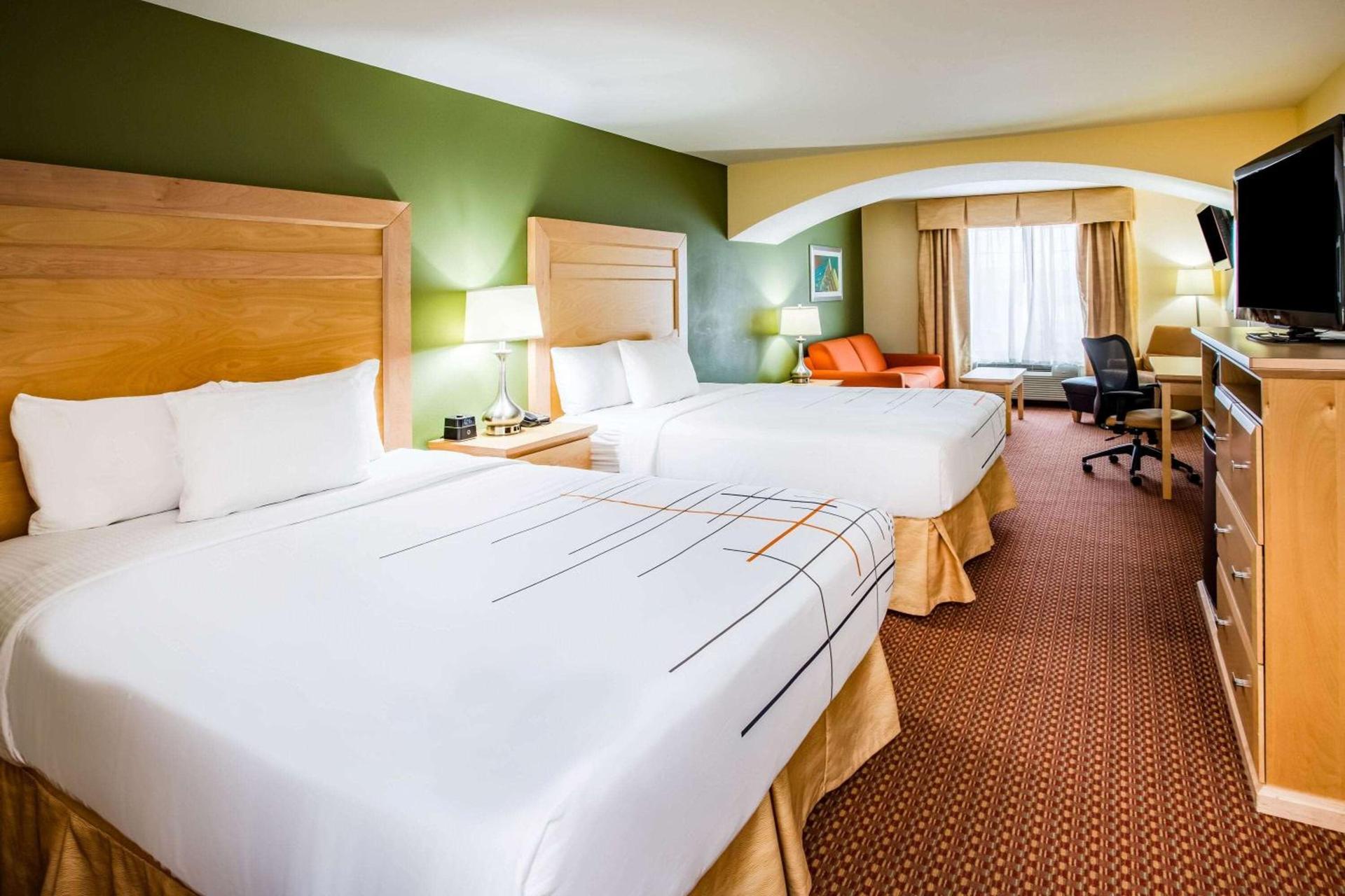 La Quinta by Wyndham Rochester Mayo Clinic Area South photo 32