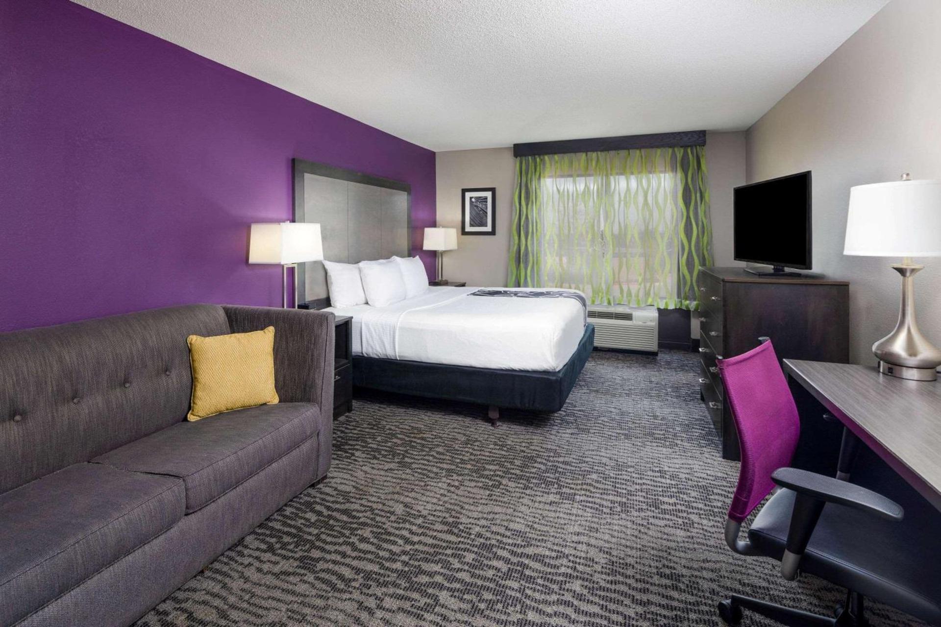 La Quinta by Wyndham Kennesaw photo 76