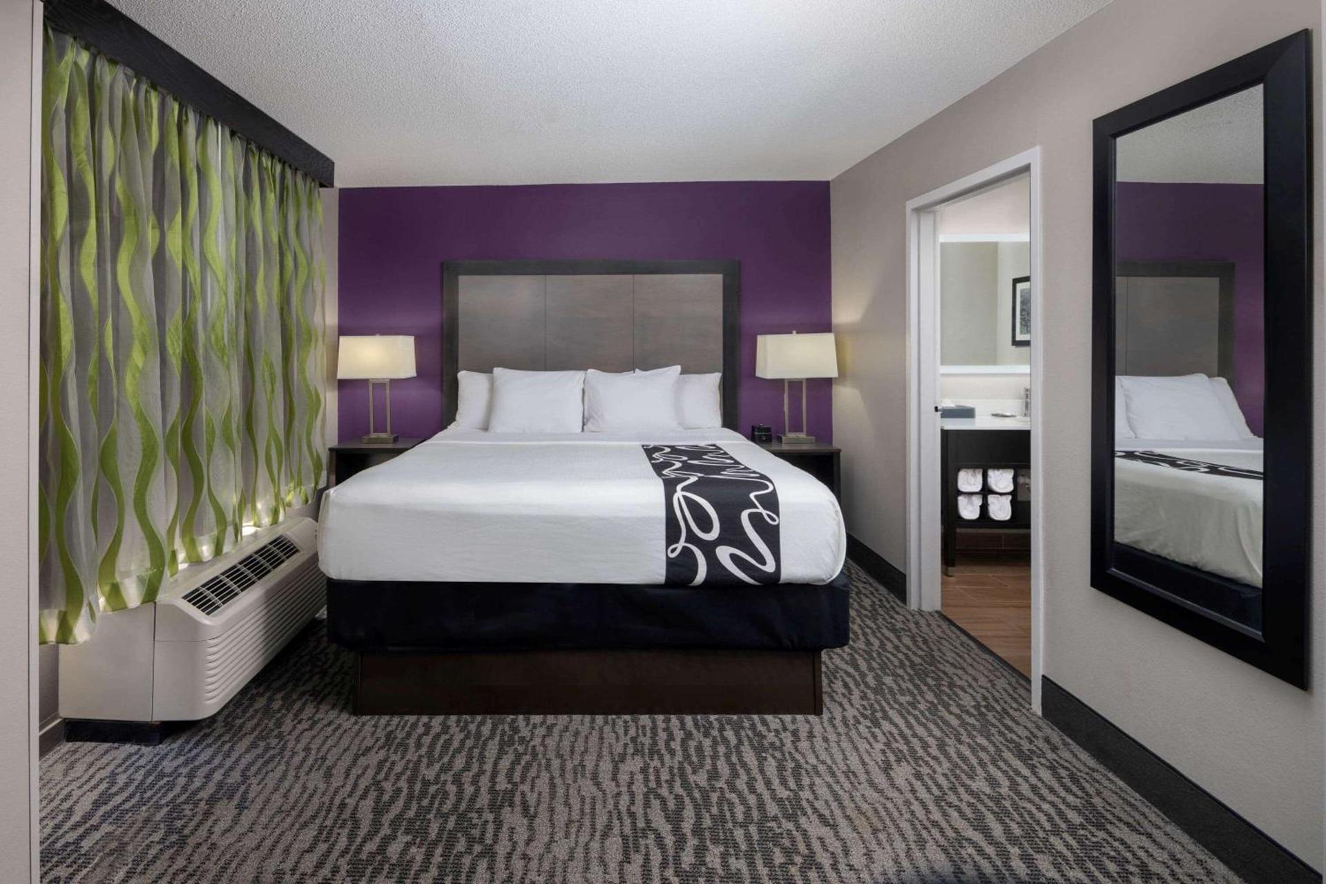 La Quinta by Wyndham Kennesaw photo 65