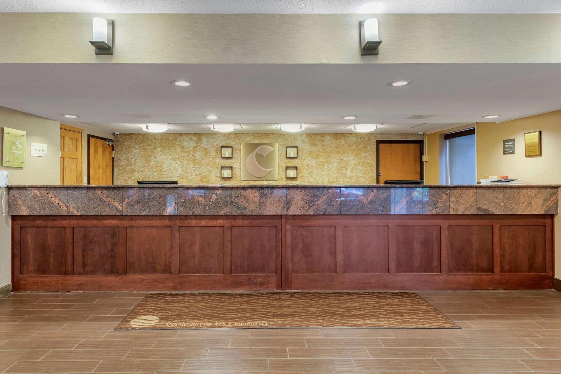 Comfort Inn Lansing West photo 5