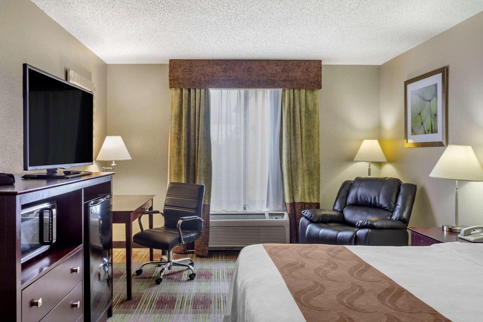 Quality Inn St Robert - Ft Leonard Wood photo 8