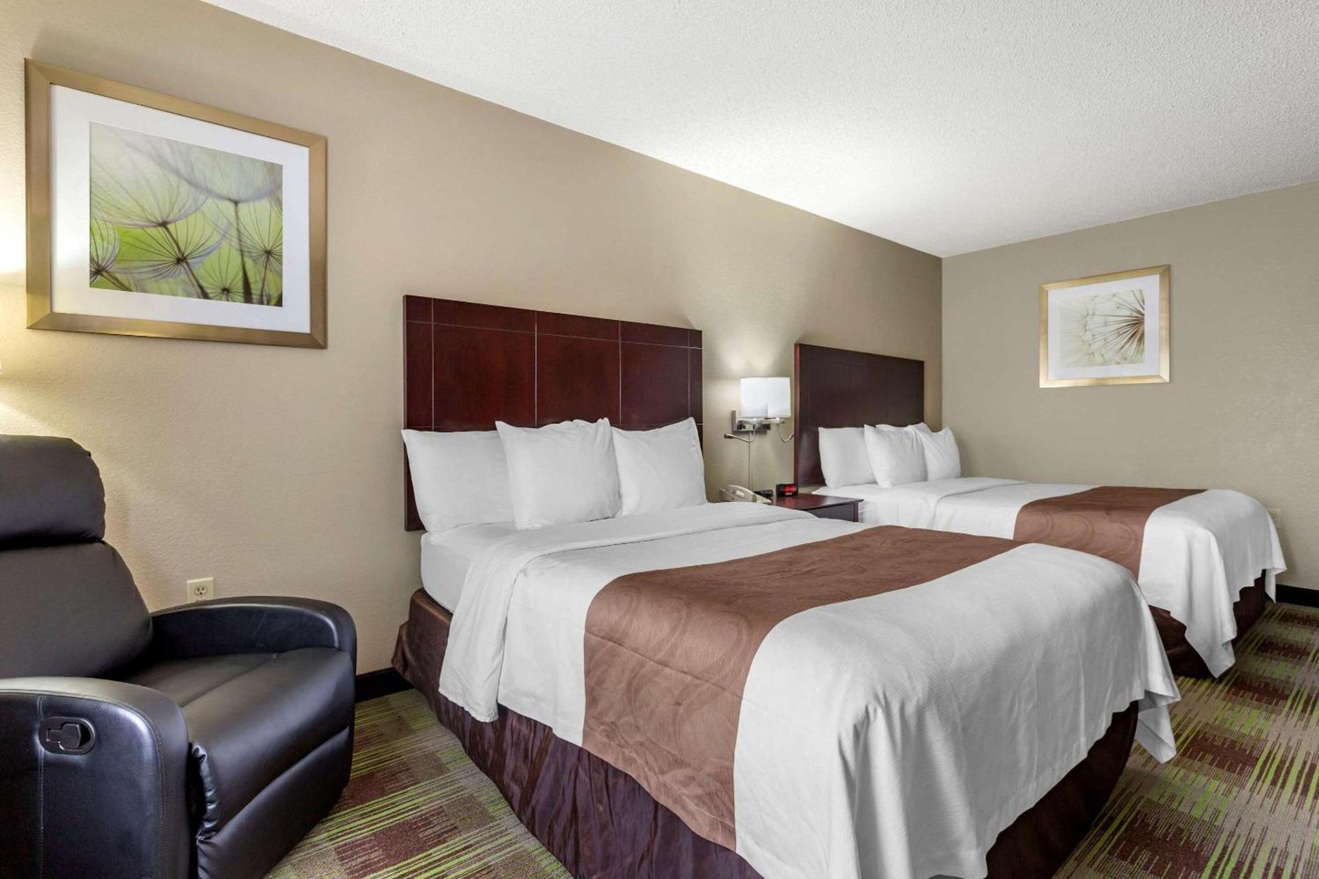 Quality Inn St Robert - Ft Leonard Wood photo 16