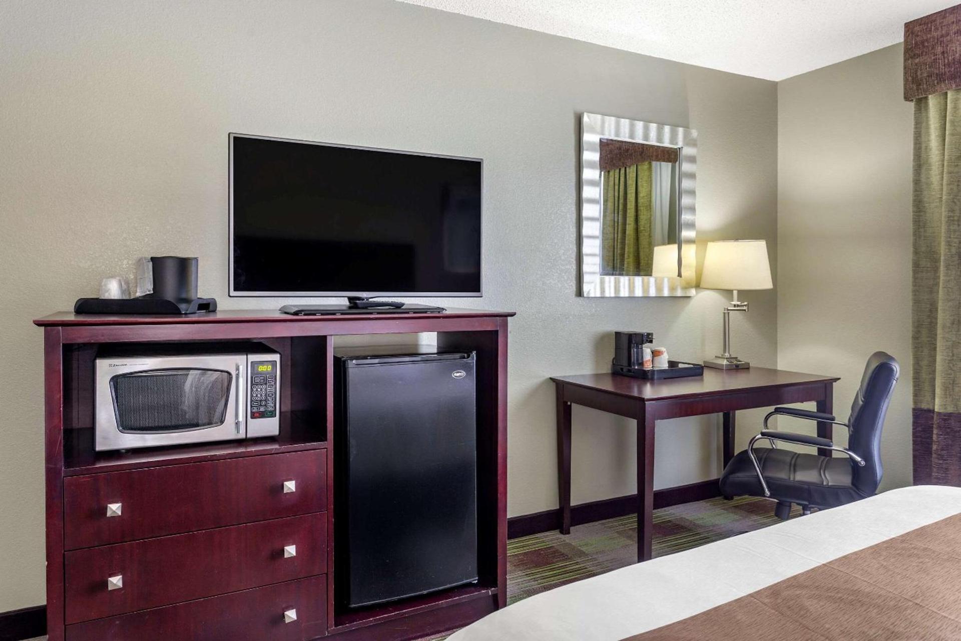 Quality Inn St Robert - Ft Leonard Wood photo 15