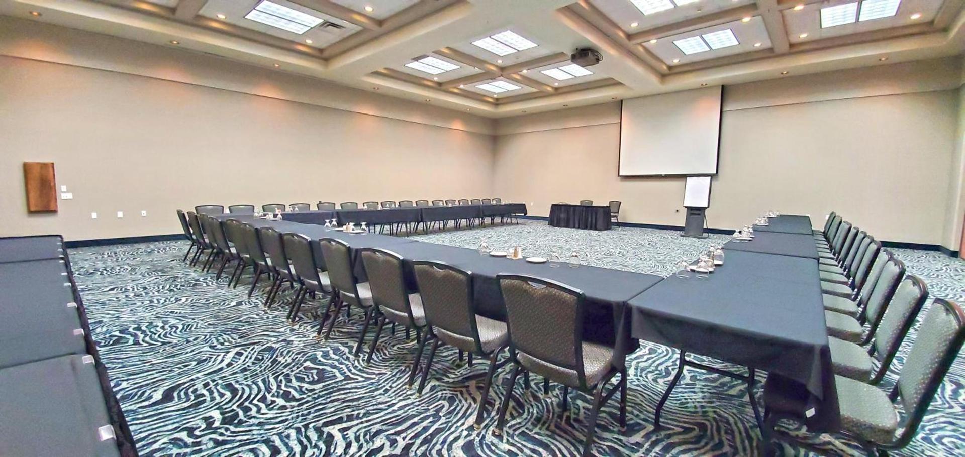 Holiday Inn Kearney by IHG photo 11