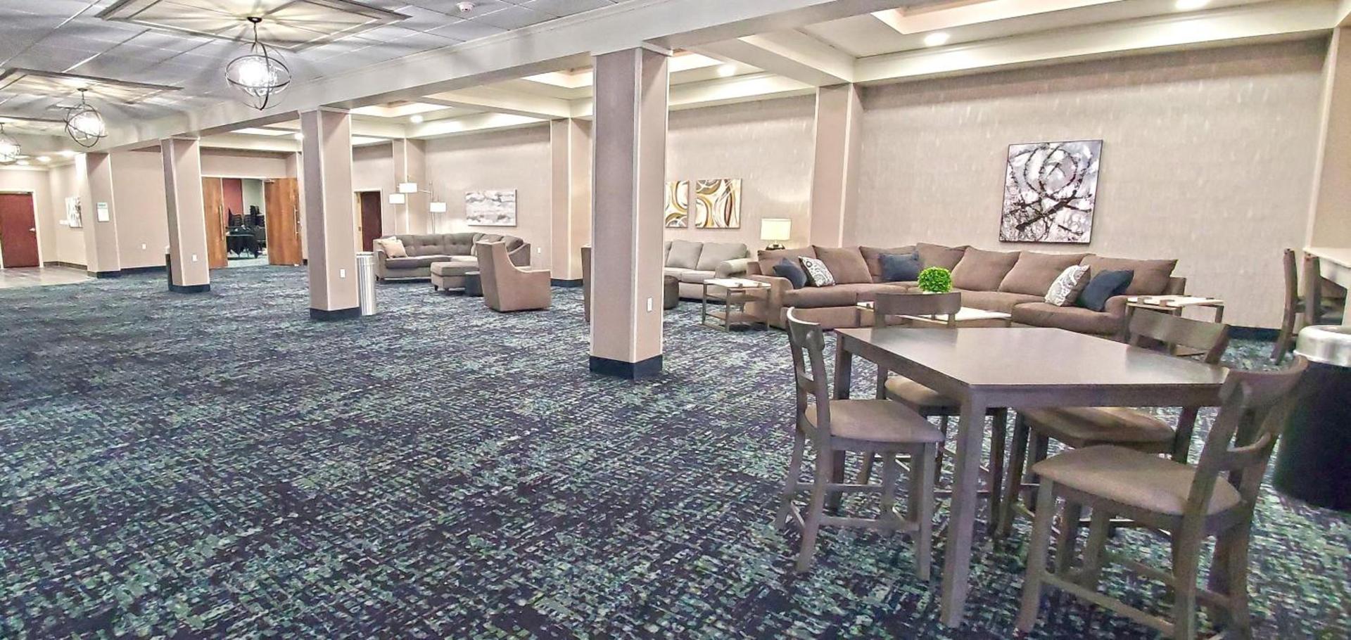 Holiday Inn Kearney by IHG photo 17