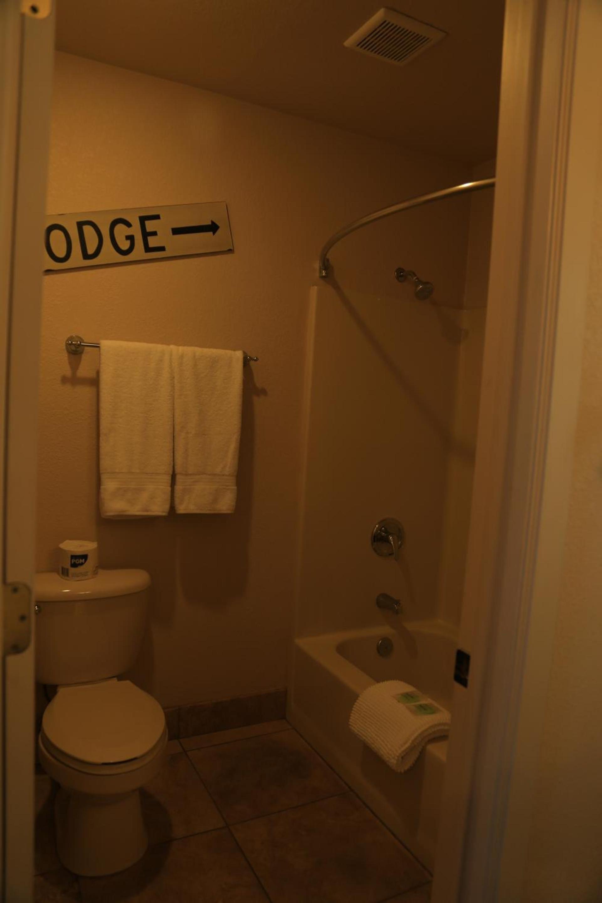 The Lodge on Route 66 photo 41