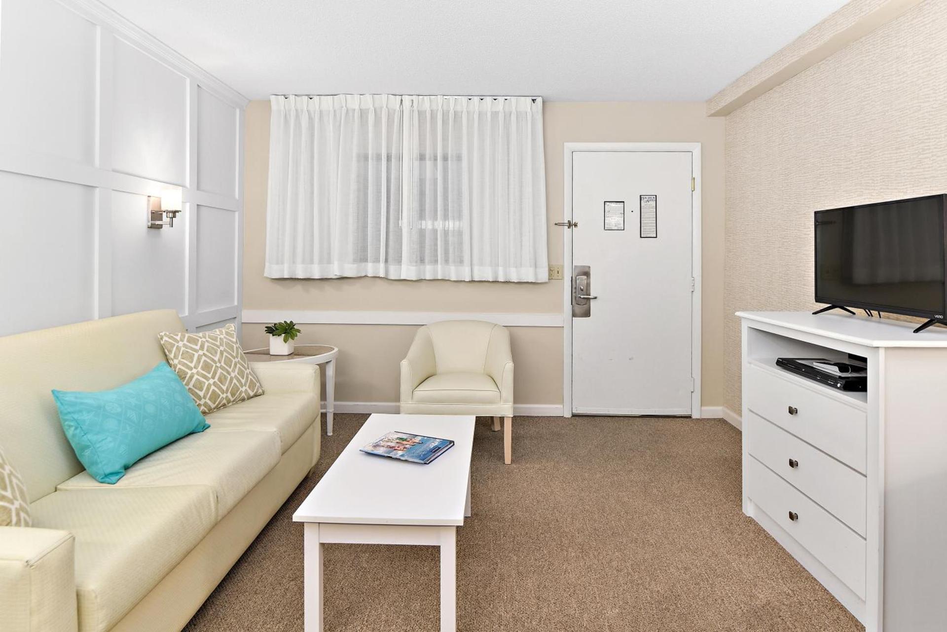 Brighton Suites Hotel photo 10