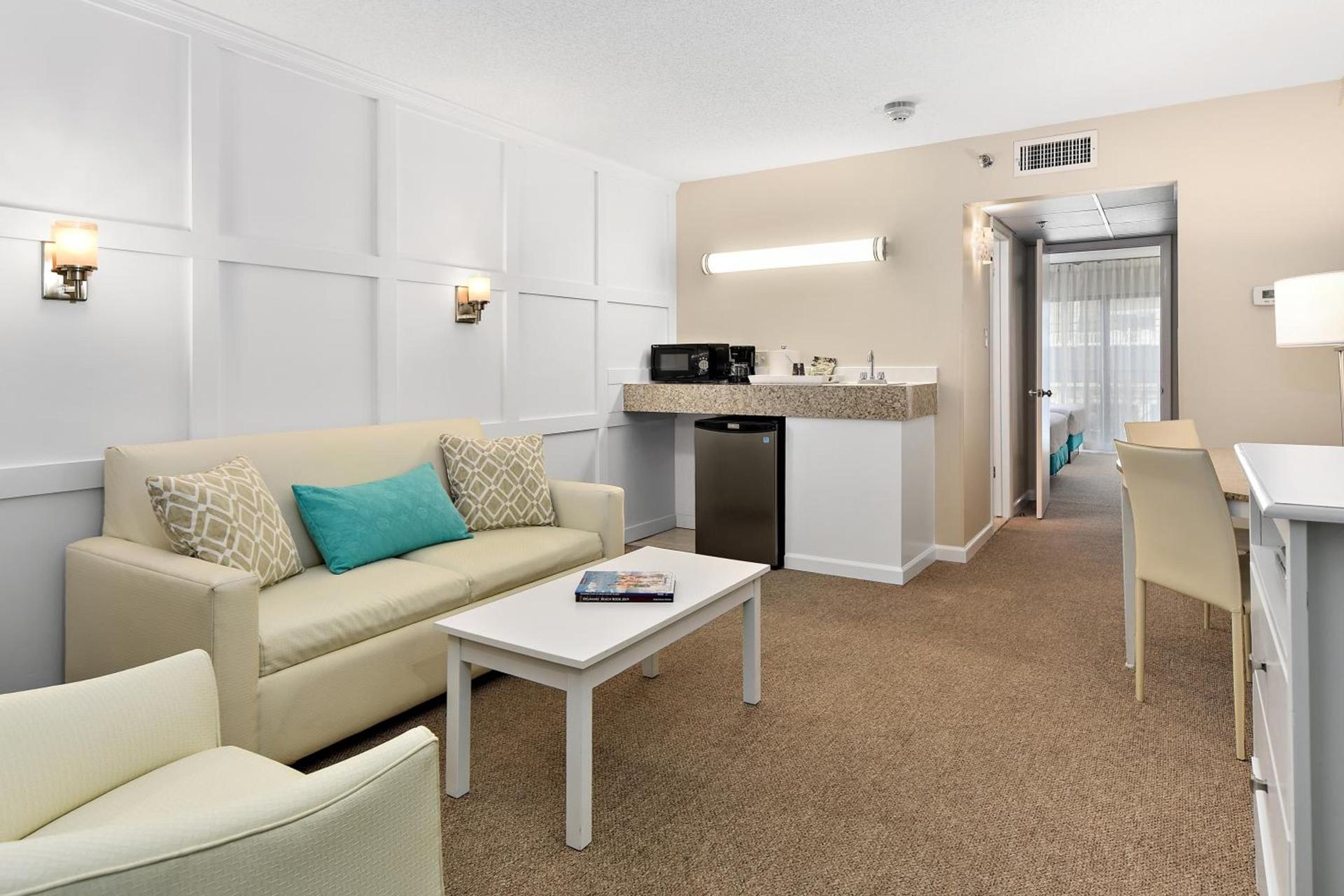 Brighton Suites Hotel photo 28