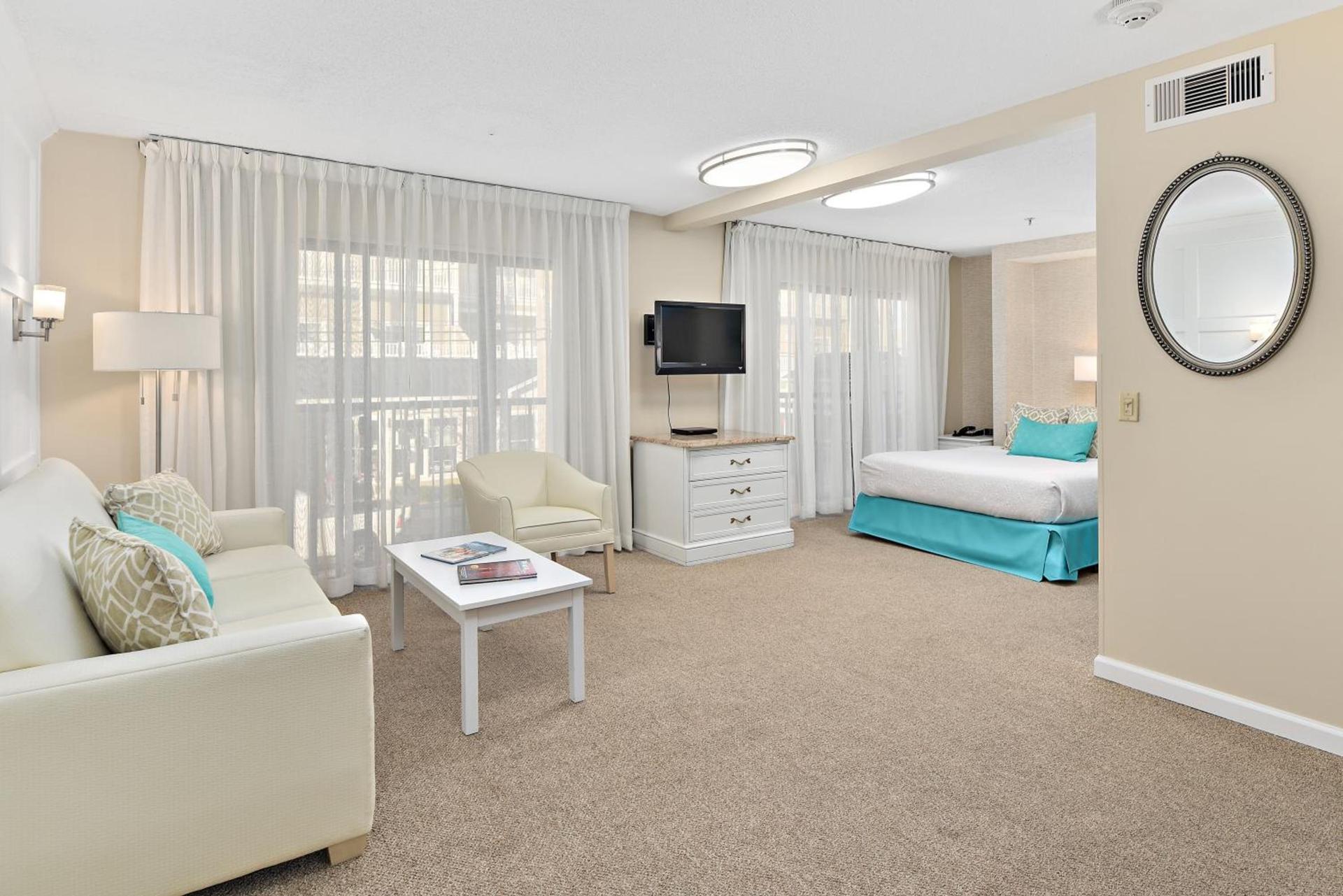 Brighton Suites Hotel photo 40