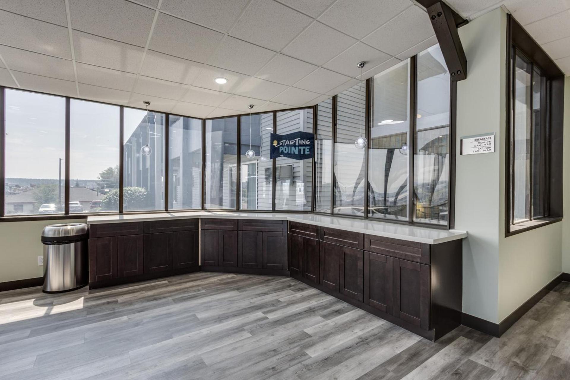 Days Inn & Suites by Wyndham Spokane photo 20