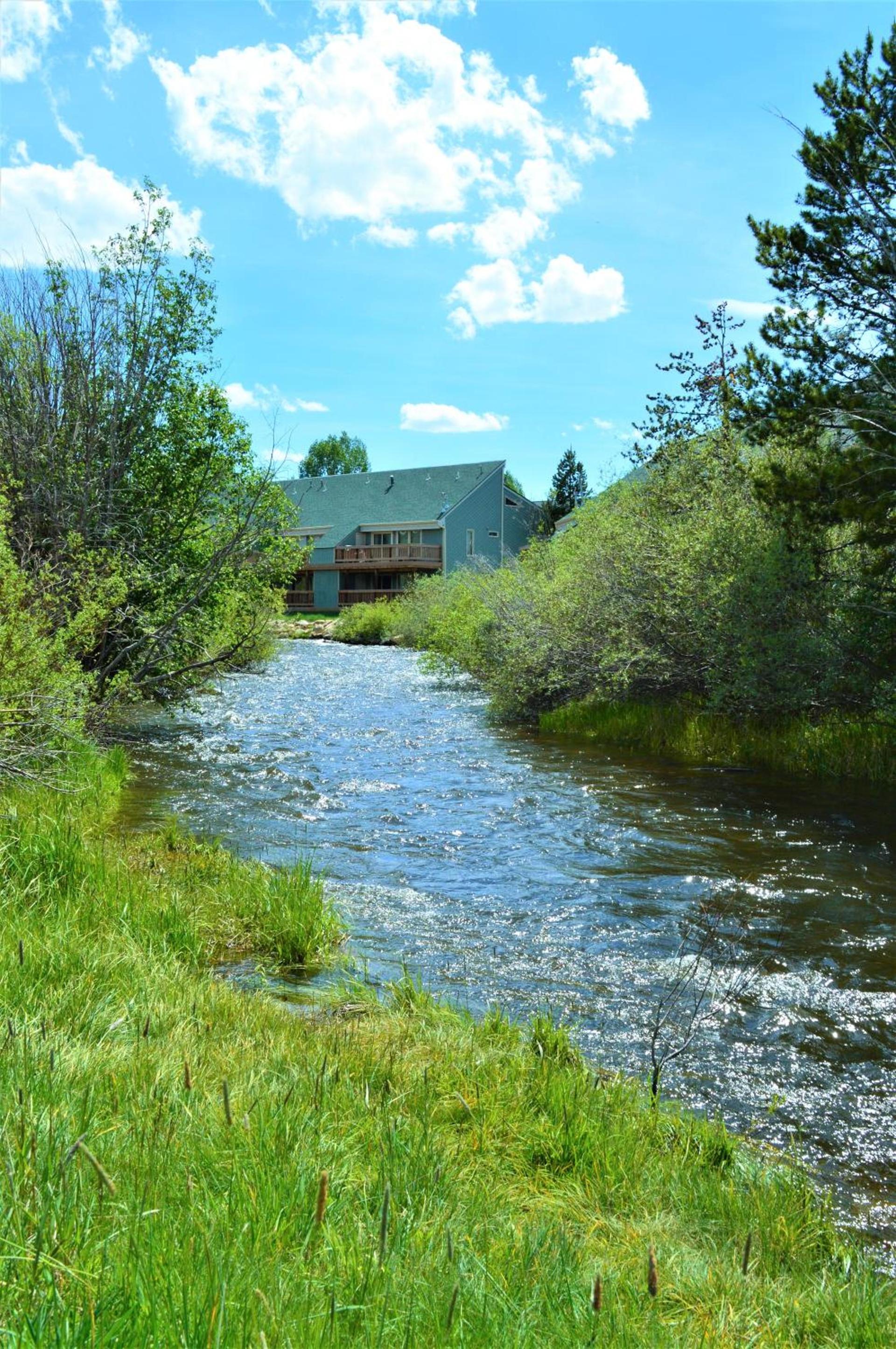 Twin Rivers By Alderwood Colorado Management photo 5