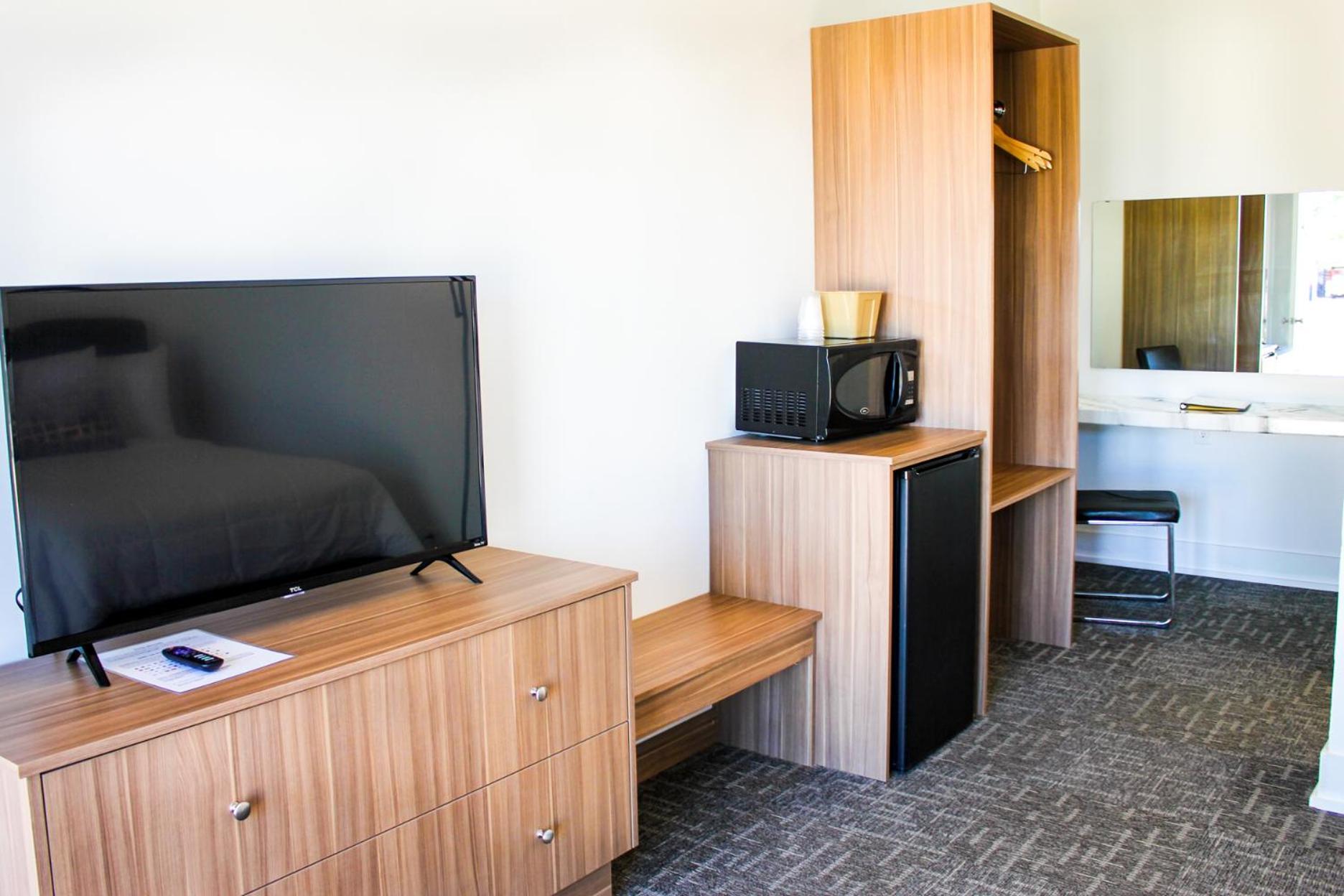 Blue Sage Inn & Suites photo 33
