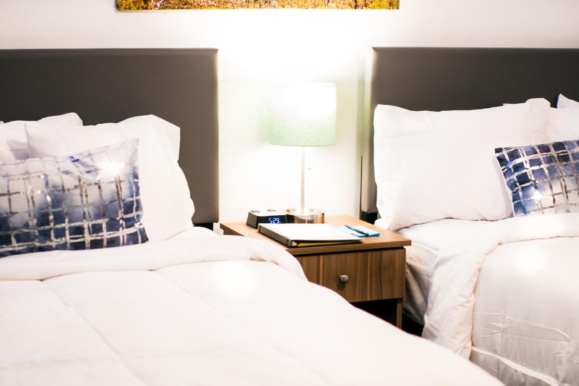 Blue Sage Inn & Suites photo 37
