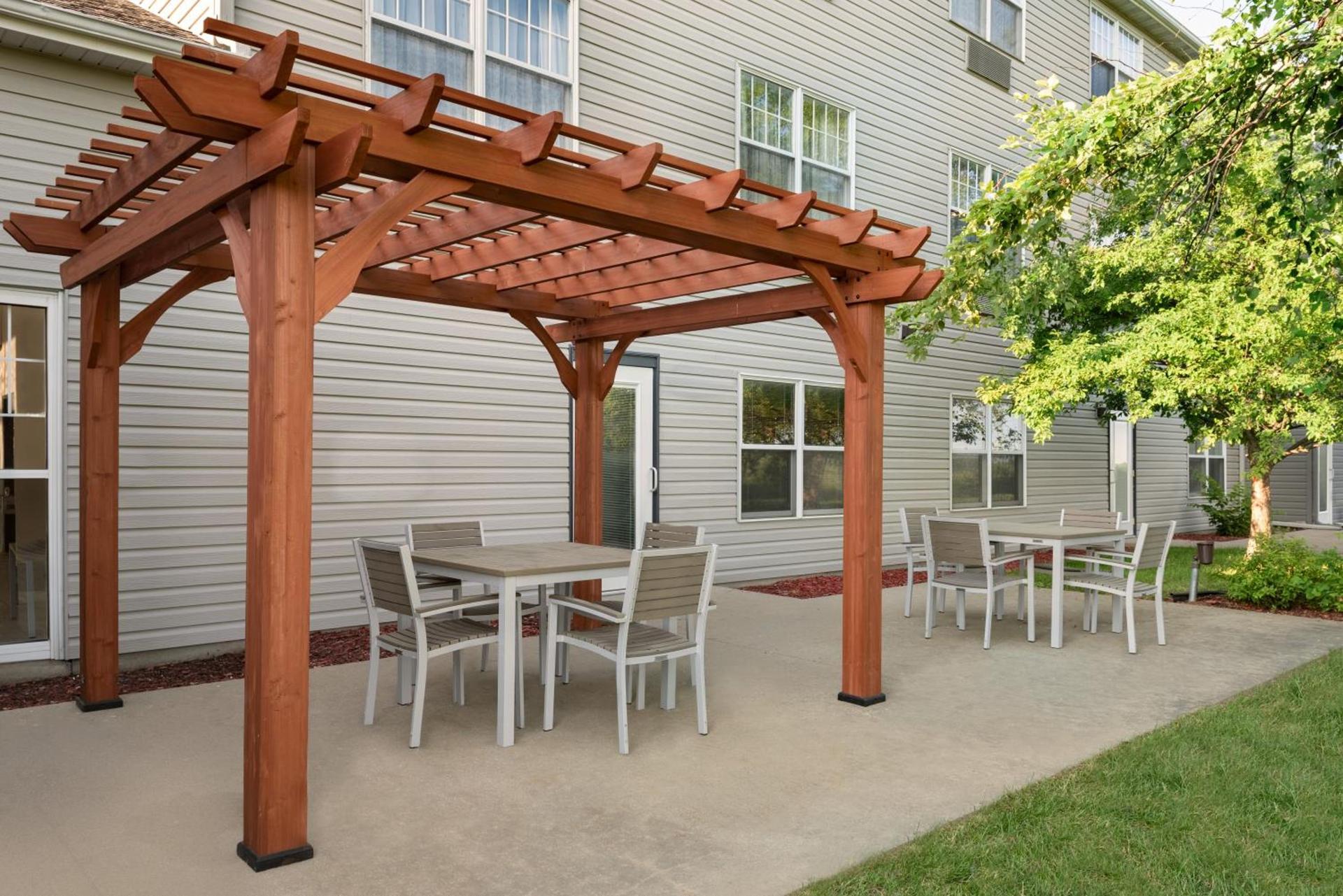 Country Inn & Suites by Radisson, Pella, IA photo 36