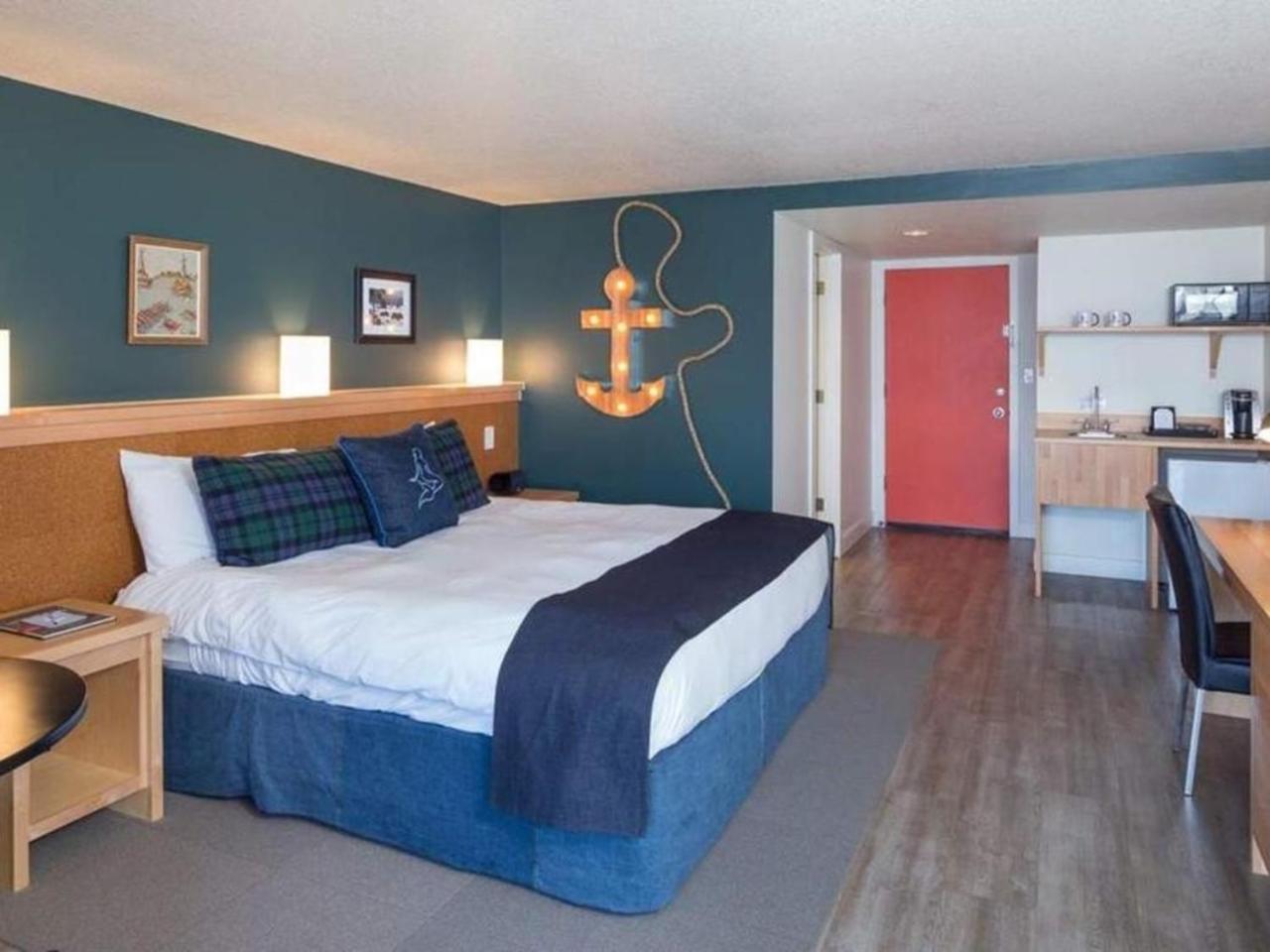 Surftides Hotel photo 43