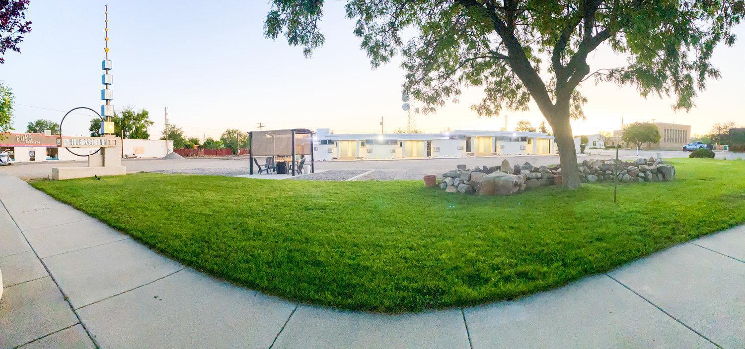Blue Sage Inn & Suites photo 31