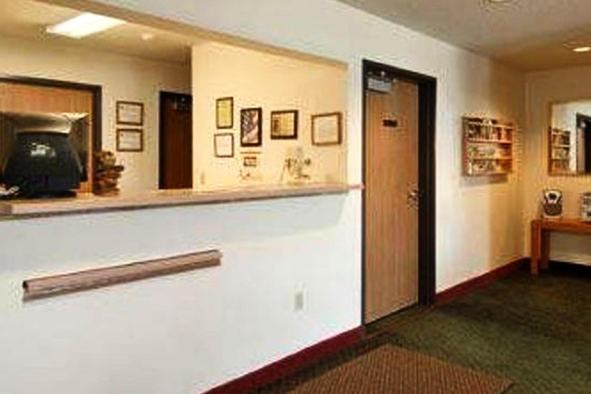 Coratel Inn & Suites by Jasper New Richmond photo 10