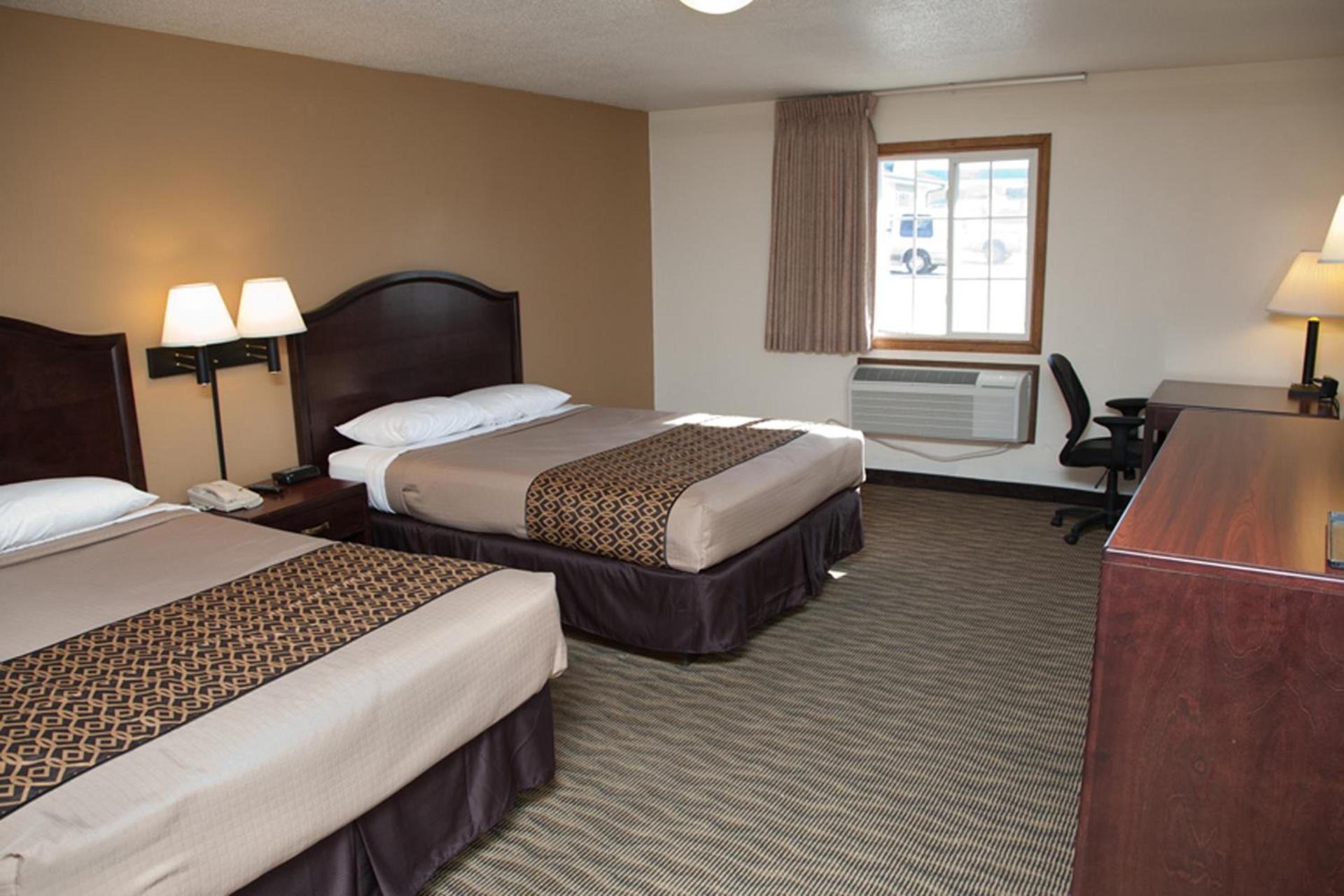 Americas Best Value Inn & Suites Atlantic photo 23