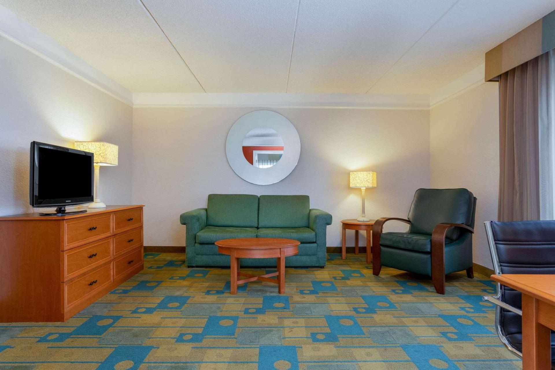 La Quinta by Wyndham Lakeland West photo 17