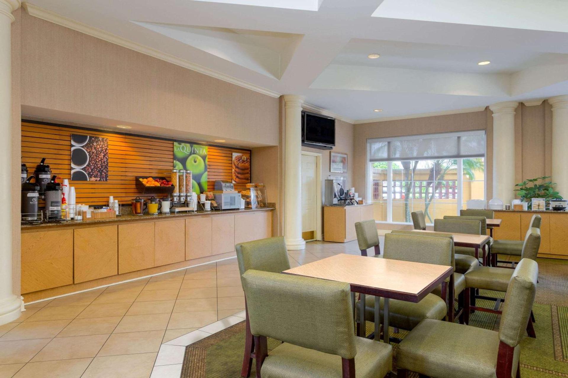 La Quinta by Wyndham Lakeland West photo 21