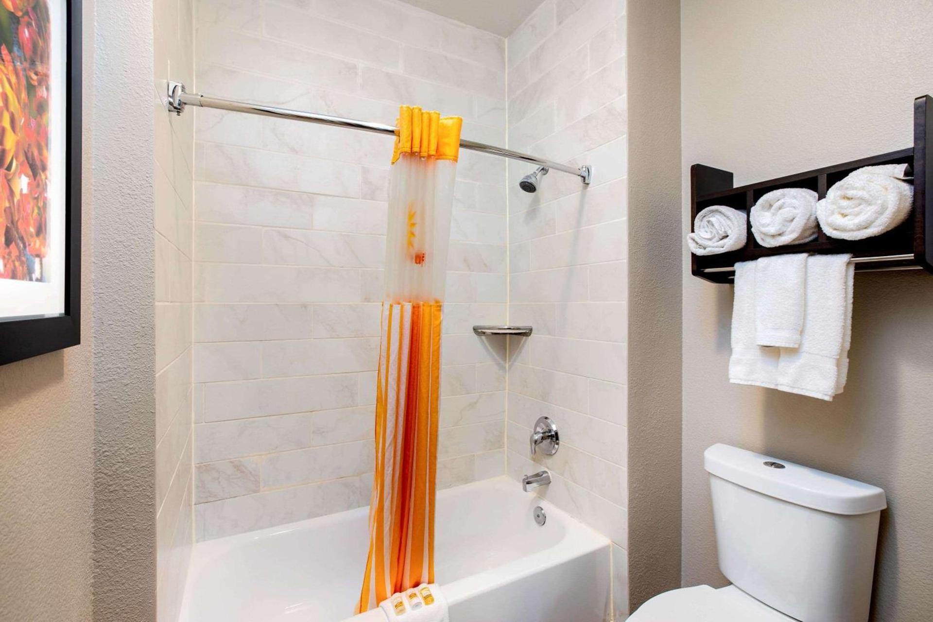 La Quinta Inn by Wyndham Livermore photo 48