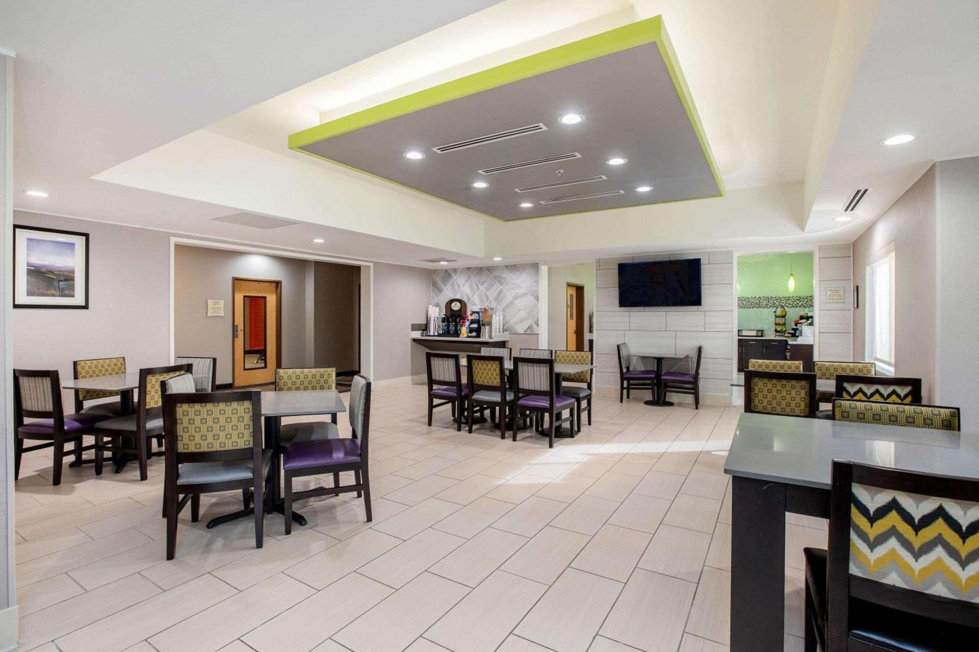 La Quinta Inn by Wyndham Livermore photo 57