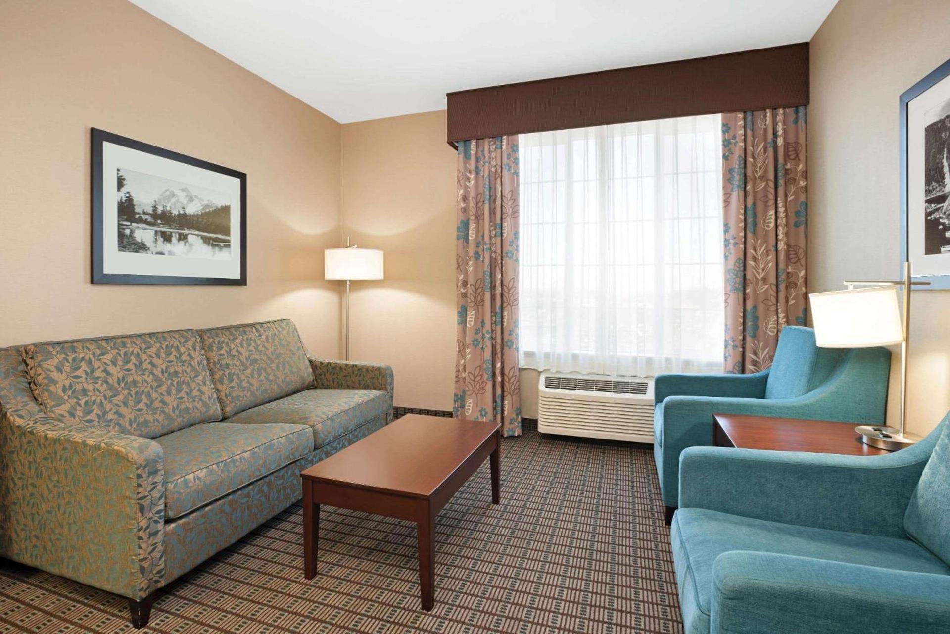 La Quinta by Wyndham Bellingham photo 56