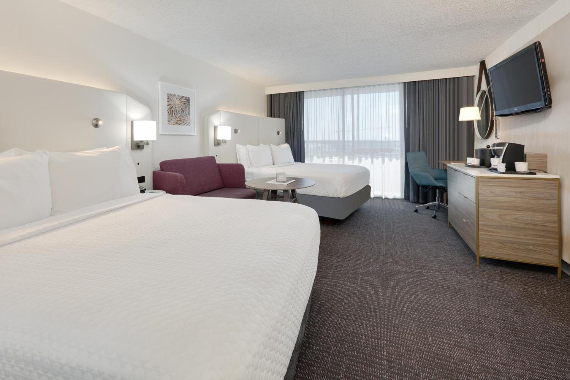 Crowne Plaza Dallas Downtown by IHG photo 5