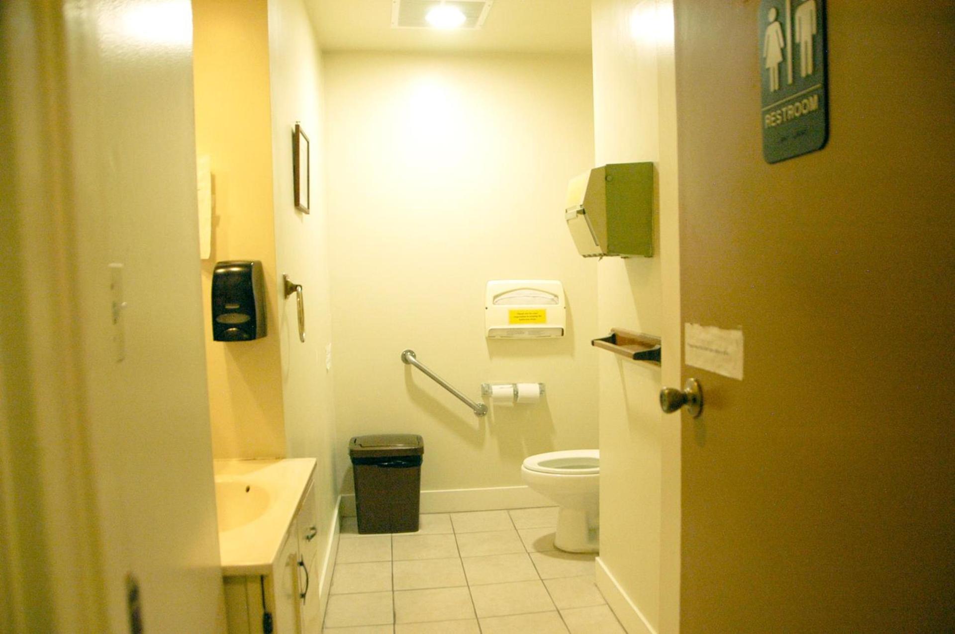 Little Tokyo Hotel photo 16