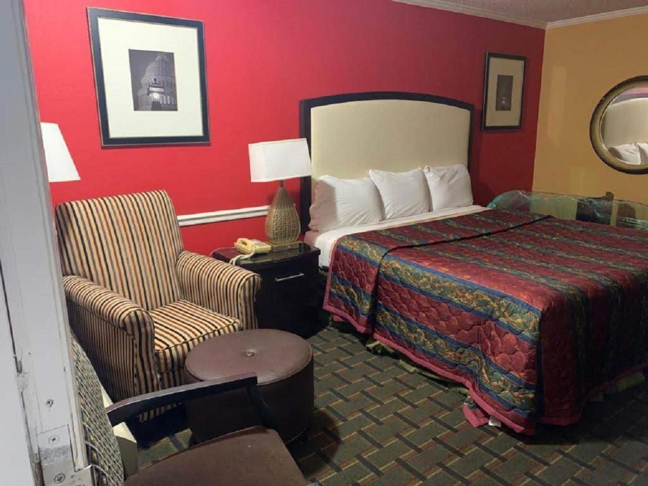 Stay Express Inn & Suites Demopolis photo 9