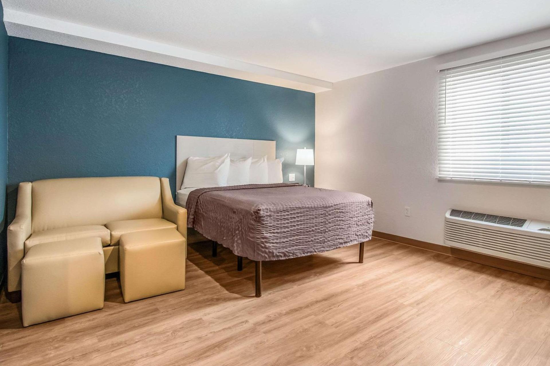 WoodSpring Suites Doral Miami Airport photo 20