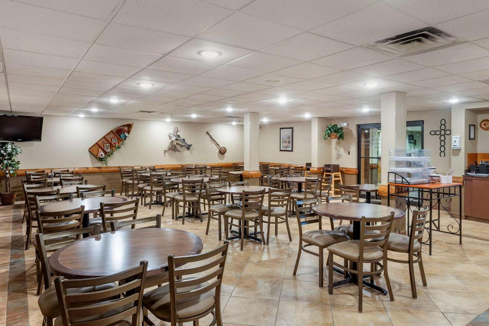 Comfort Inn & Suites Branson Meadows photo 45