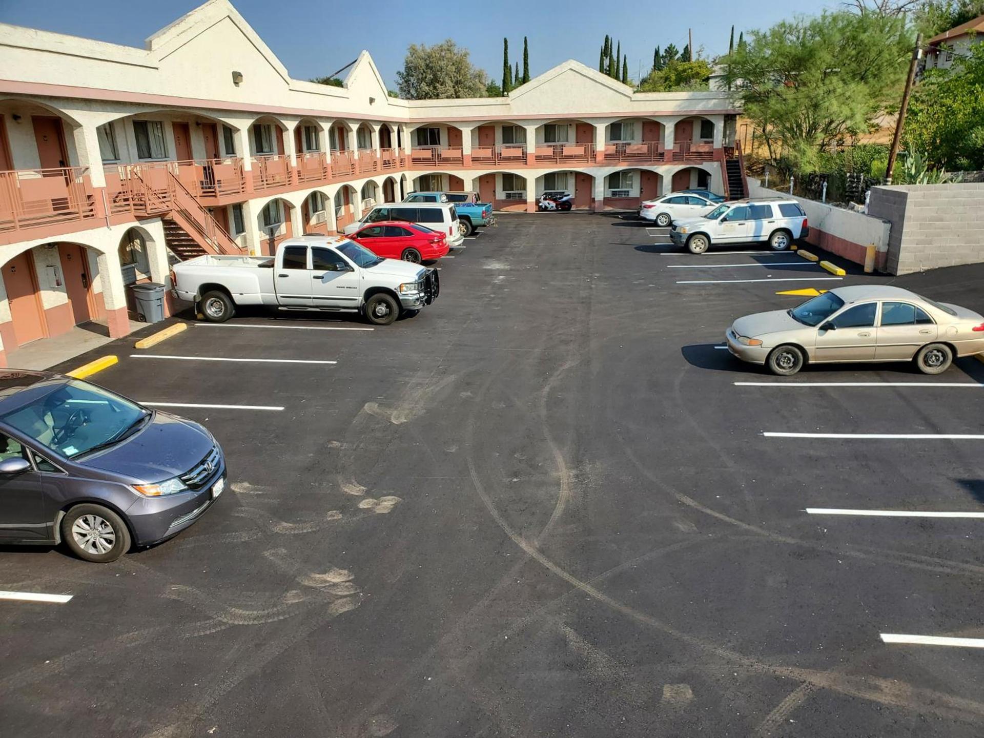 Night Inn photo 3