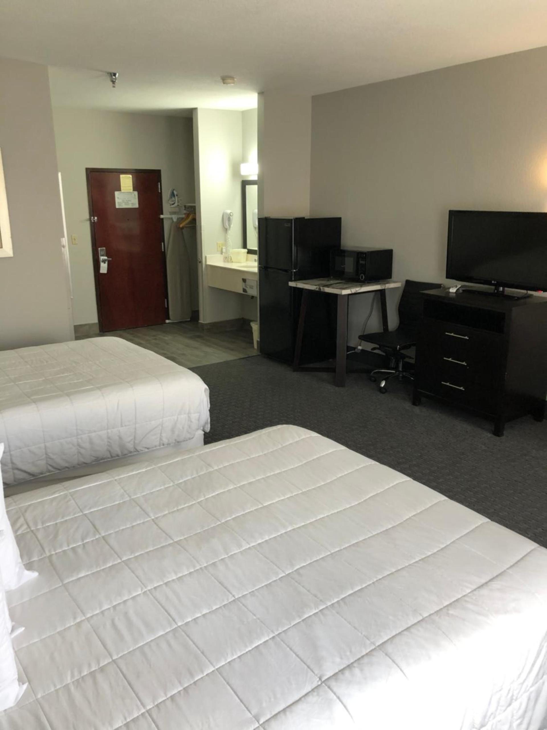 Lea County Inn photo 12