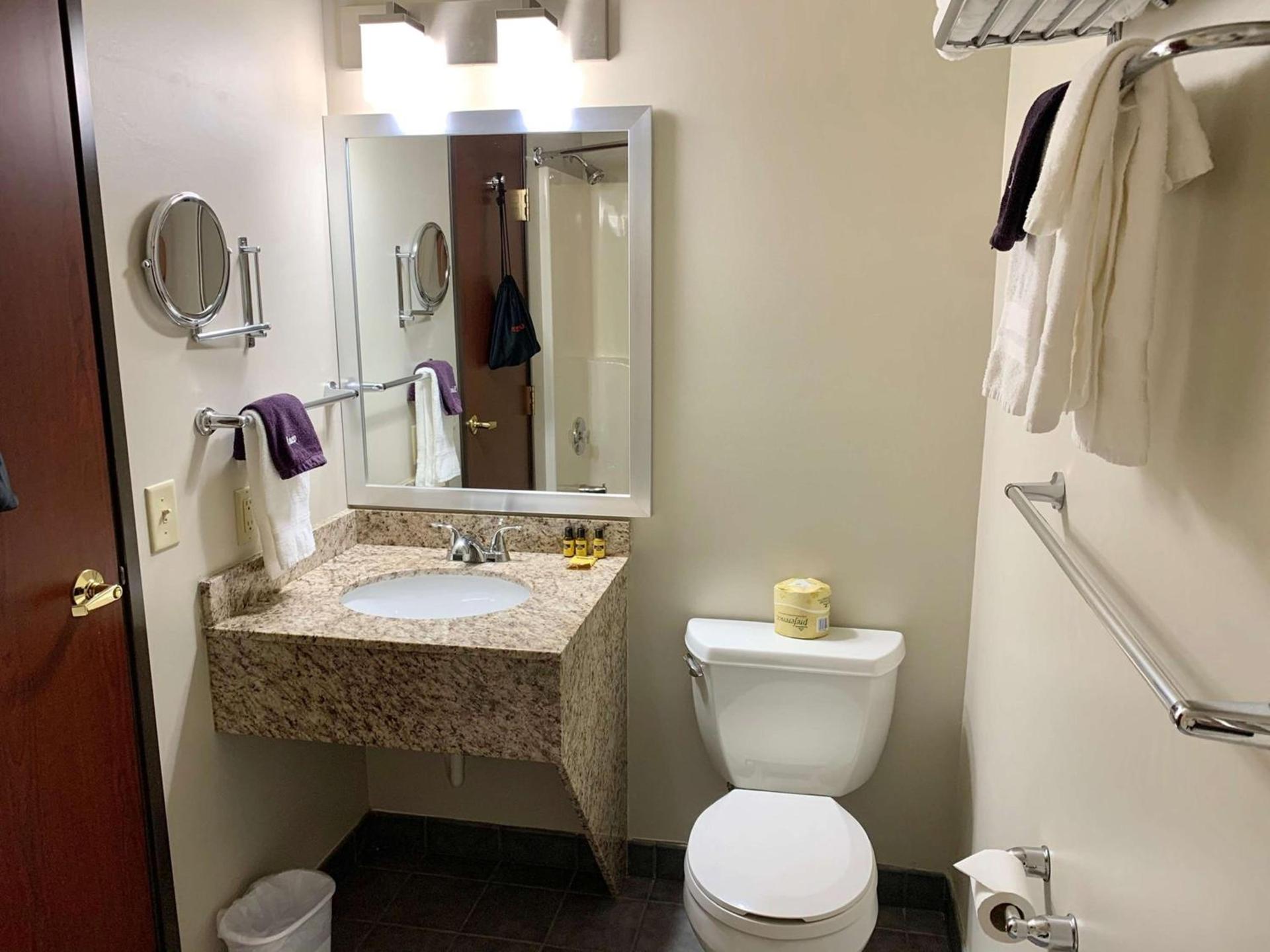 Best Western Plus Great Northern Inn photo 18