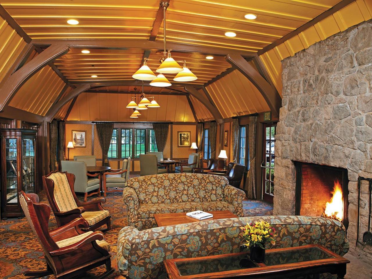UCLA Lake Arrowhead Lodge photo 5