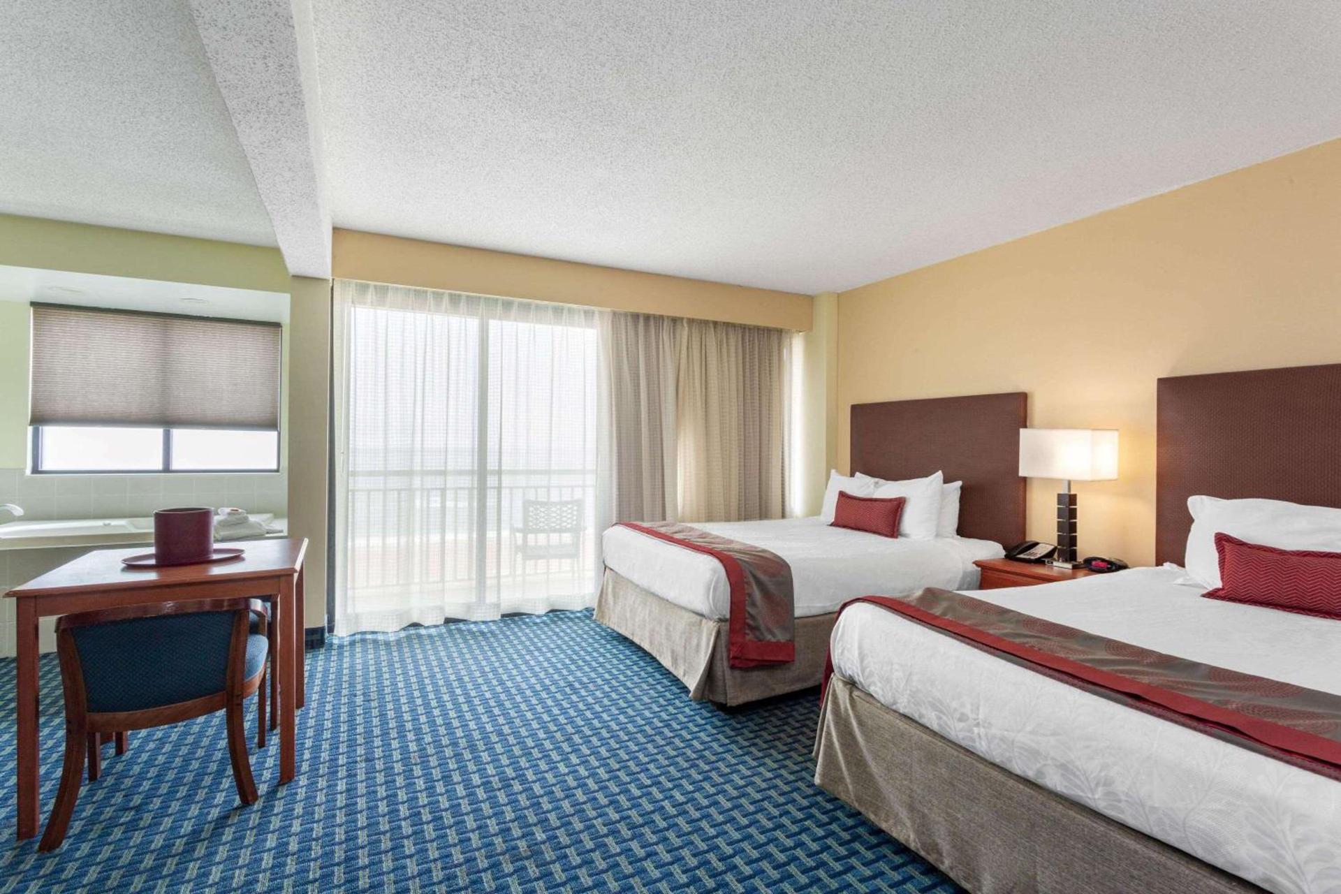 Ramada Plaza by Wyndham Virginia Beach Oceanfront photo 53