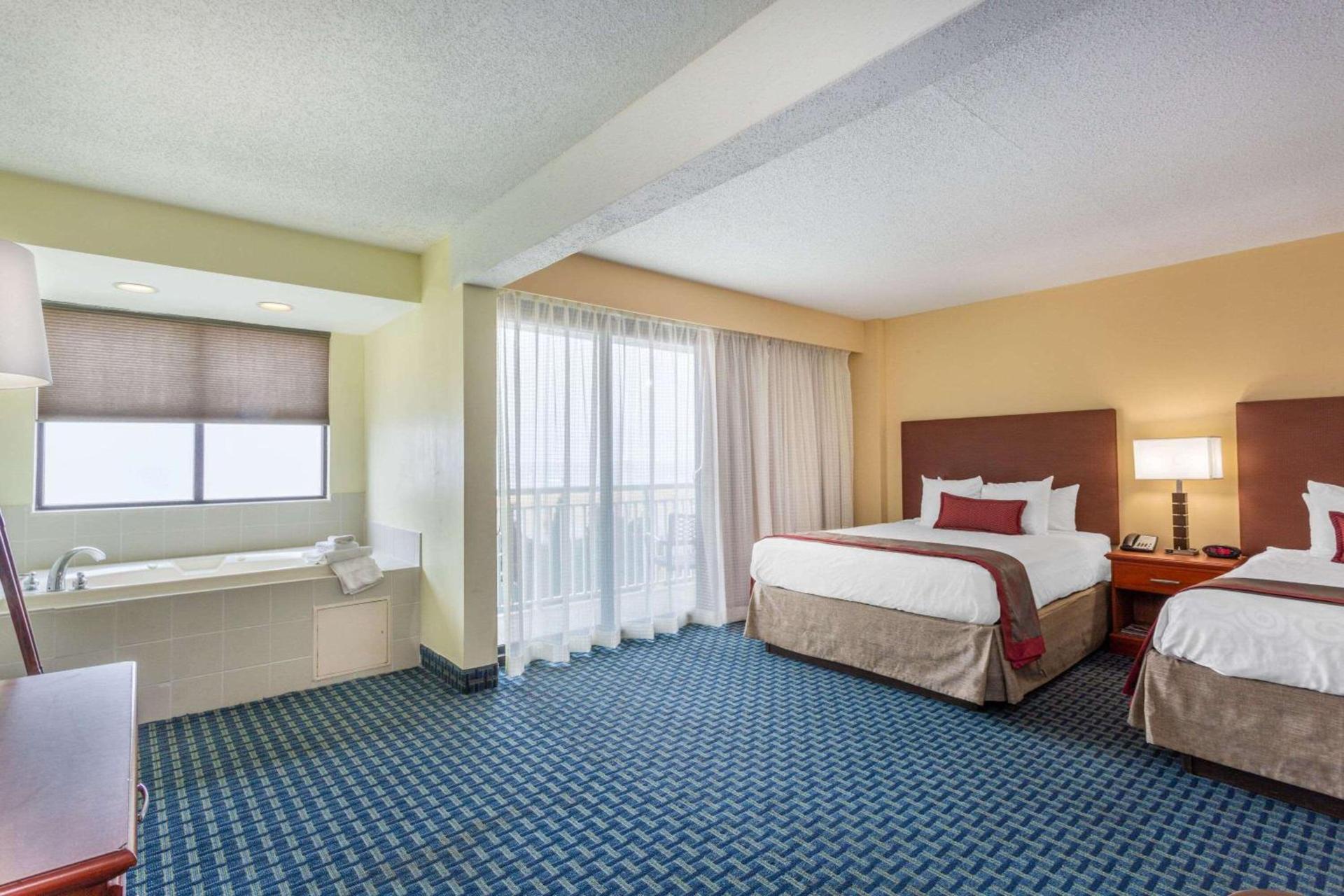 Ramada Plaza by Wyndham Virginia Beach Oceanfront photo 45