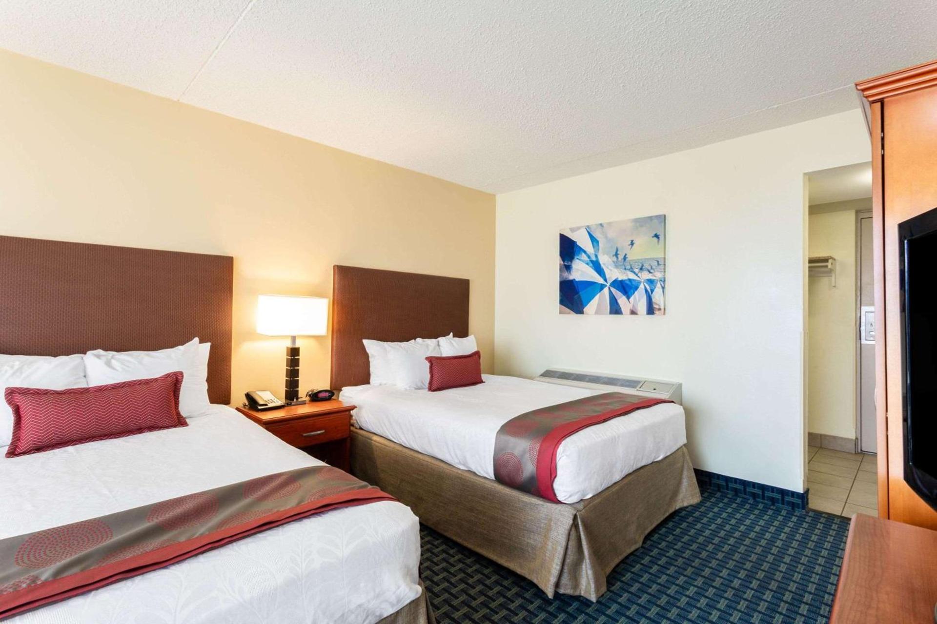 Ramada Plaza by Wyndham Virginia Beach Oceanfront photo 37