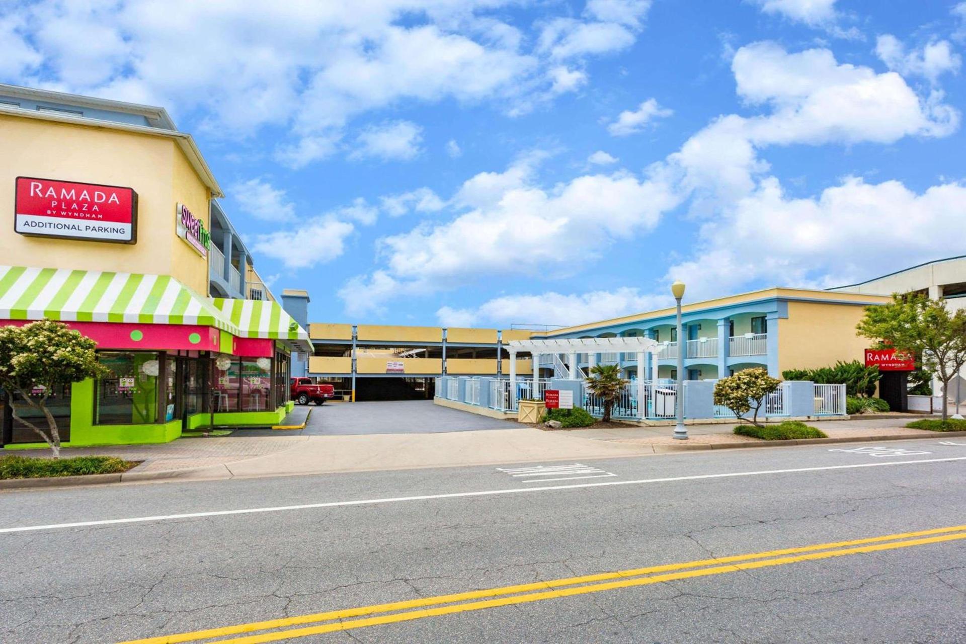 Ramada by Wyndham Virginia Beach photo 14